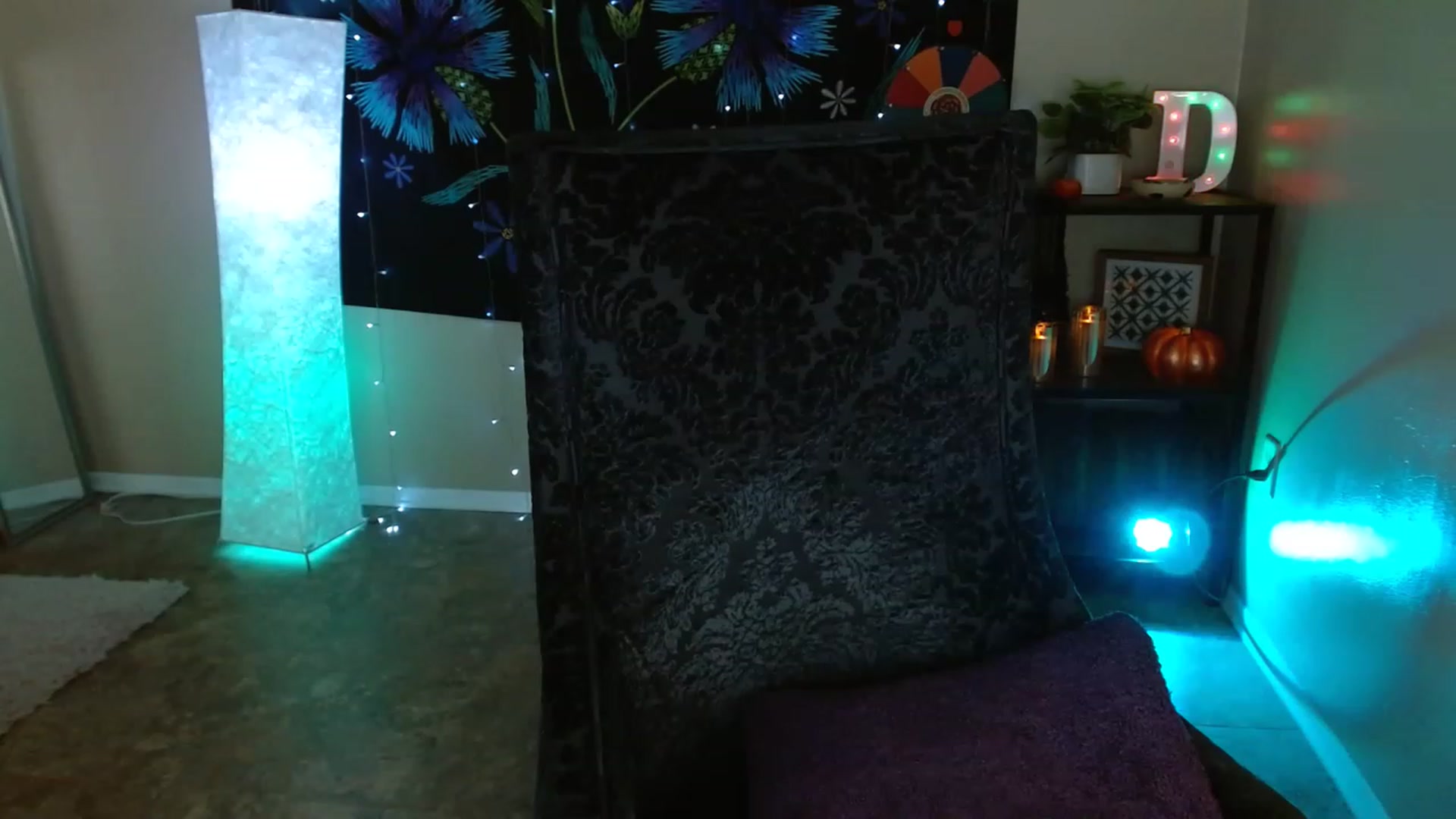 Gallery image thumbnail from DaniSpice's myfreecams stream on, 11/20/2022, 24:01 image 14 of 20