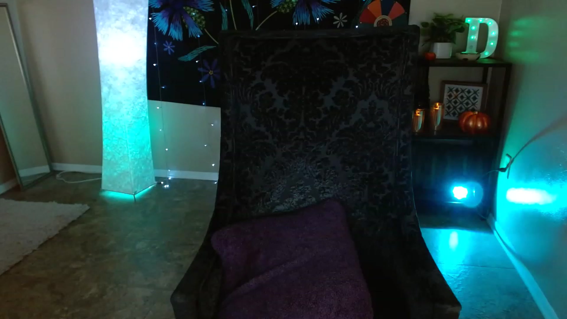 Gallery image thumbnail from DaniSpice's myfreecams stream on, 11/20/2022, 24:37 image 7 of 20