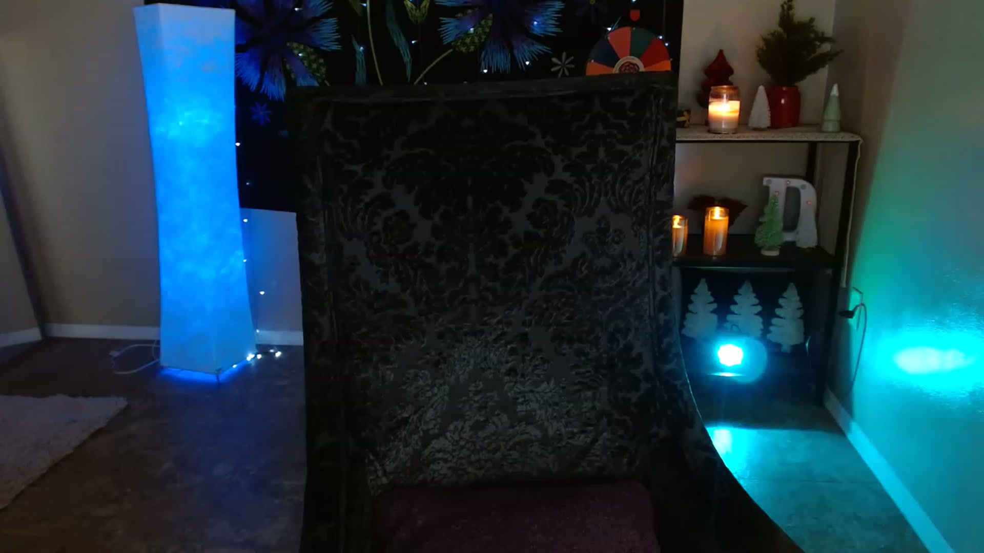 Gallery image thumbnail from DaniSpice's myfreecams stream on, 12/01/2022, 23:25 image 16 of 20