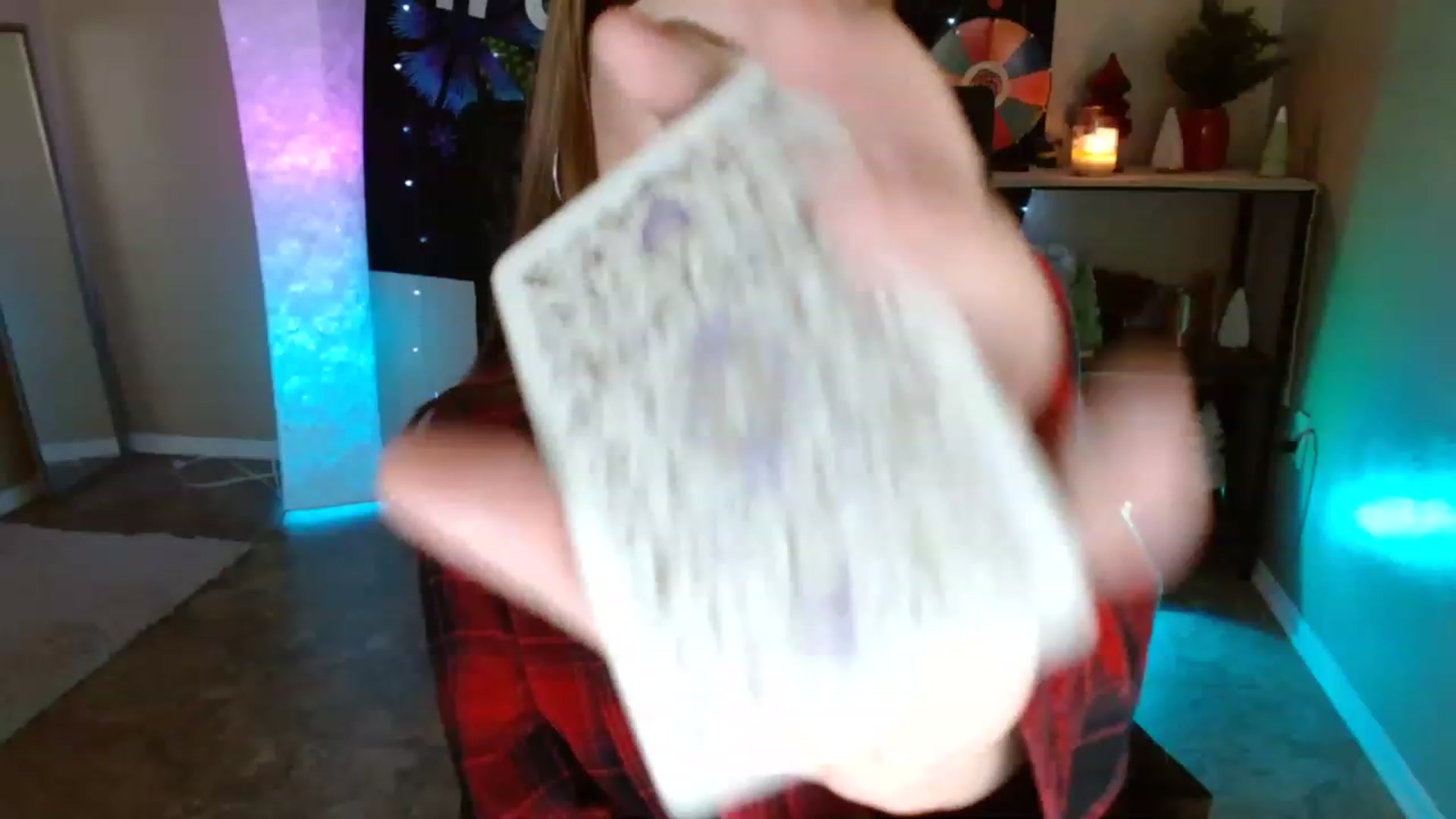 Gallery image thumbnail from DaniSpice's myfreecams stream on, 12/10/2022, 08:49 image 8 of 20