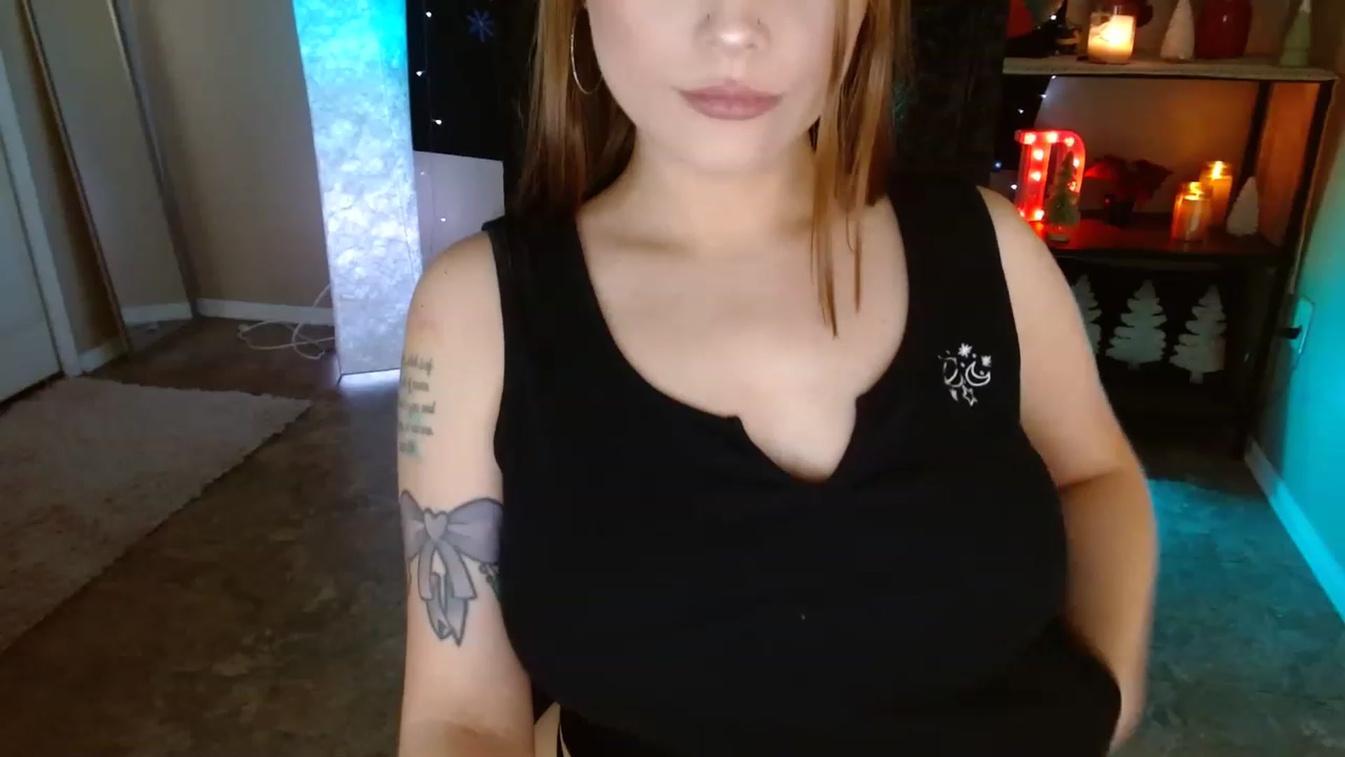 Gallery image thumbnail from DaniSpice's myfreecams stream on, 12/14/2022, 22:38 image 12 of 20