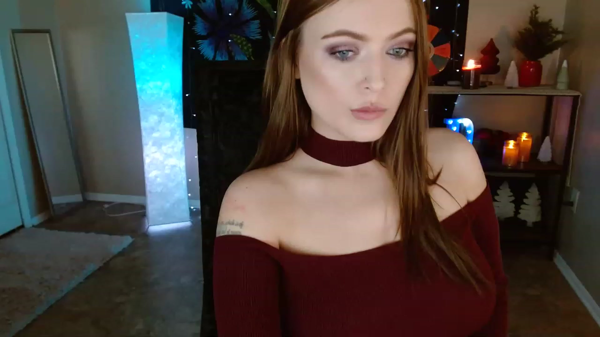 Gallery image thumbnail from DaniSpice's myfreecams stream on, 12/19/2022, 07:25 image 1 of 20