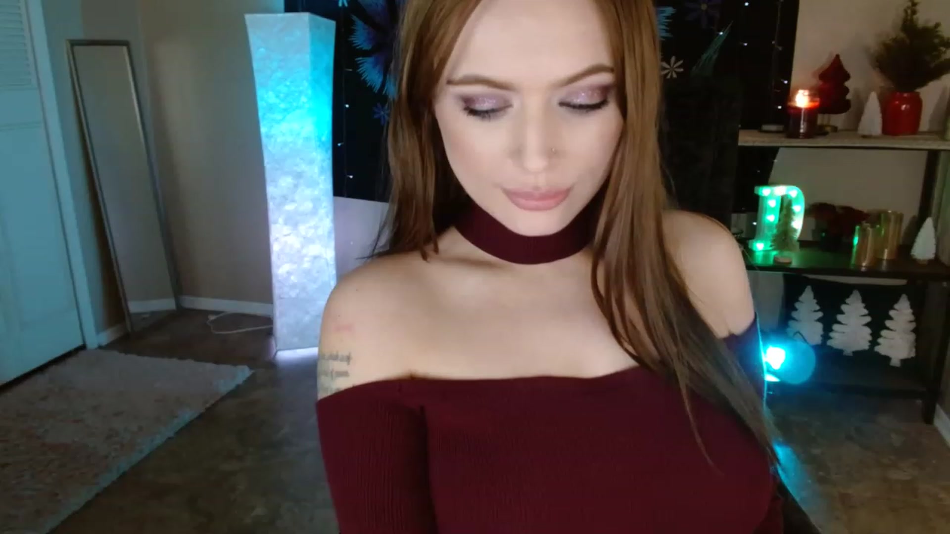 Gallery image thumbnail from DaniSpice's myfreecams stream on, 12/19/2022, 12:04 image 10 of 20
