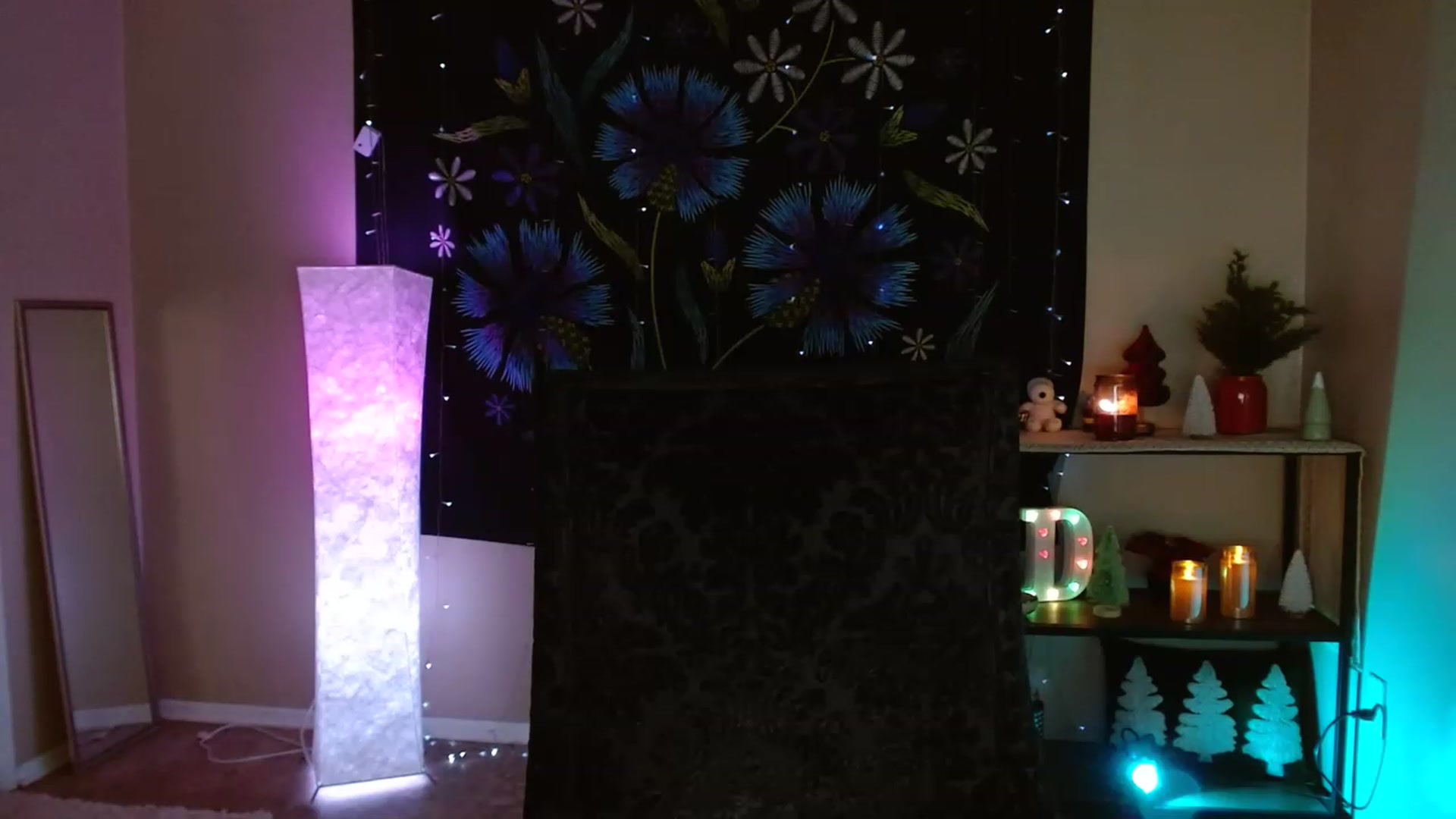Gallery image thumbnail from DaniSpice's myfreecams stream on, 12/29/2022, 09:15 image 12 of 20
