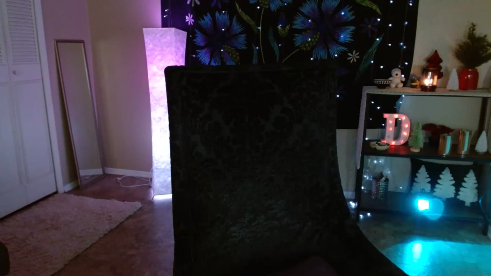 Gallery image thumbnail from DaniSpice's myfreecams stream on, 01/01/2023, 09:21 image 16 of 20
