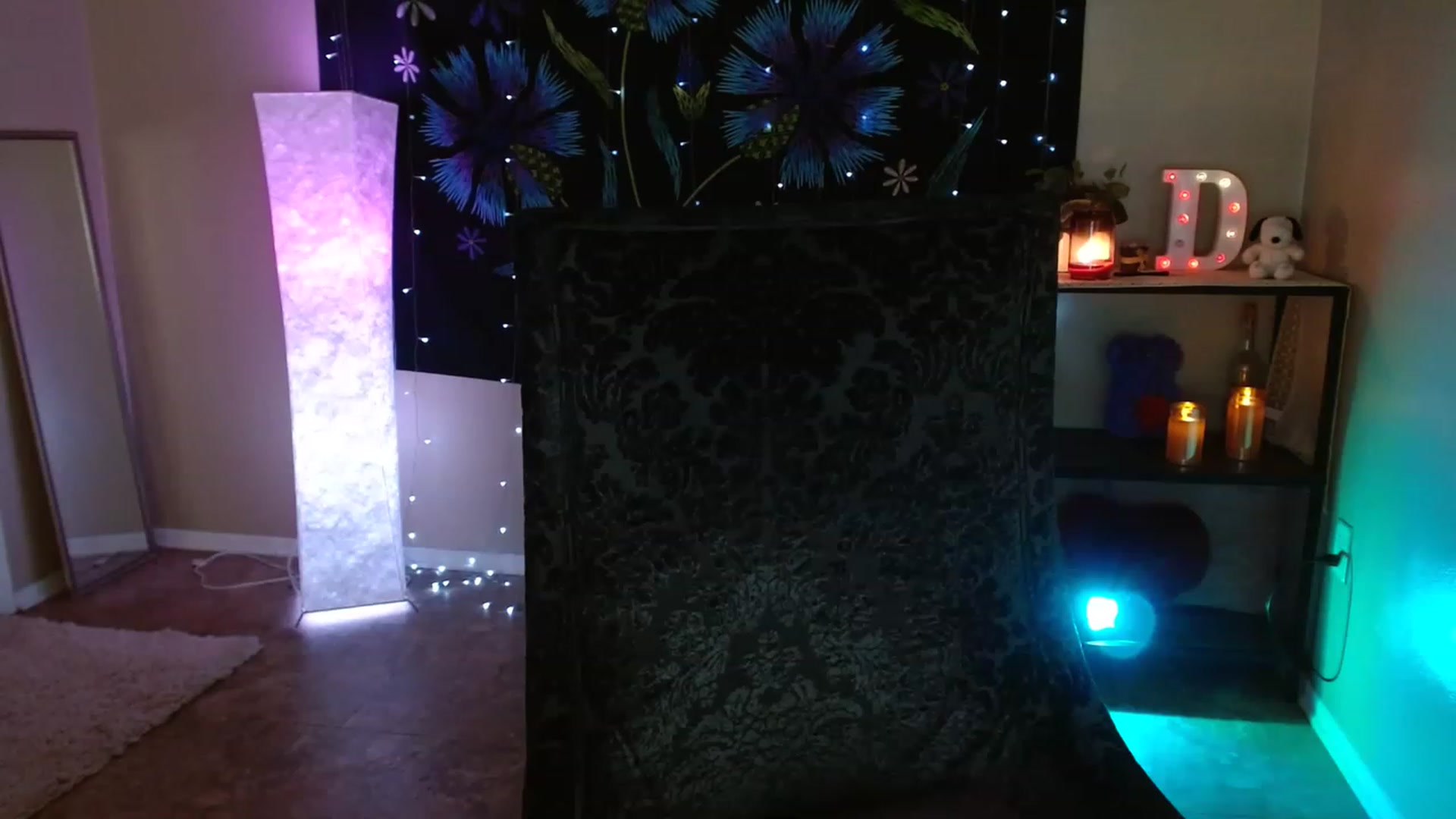 Gallery image thumbnail from DaniSpice's myfreecams stream on, 01/04/2023, 06:21 image 1 of 20