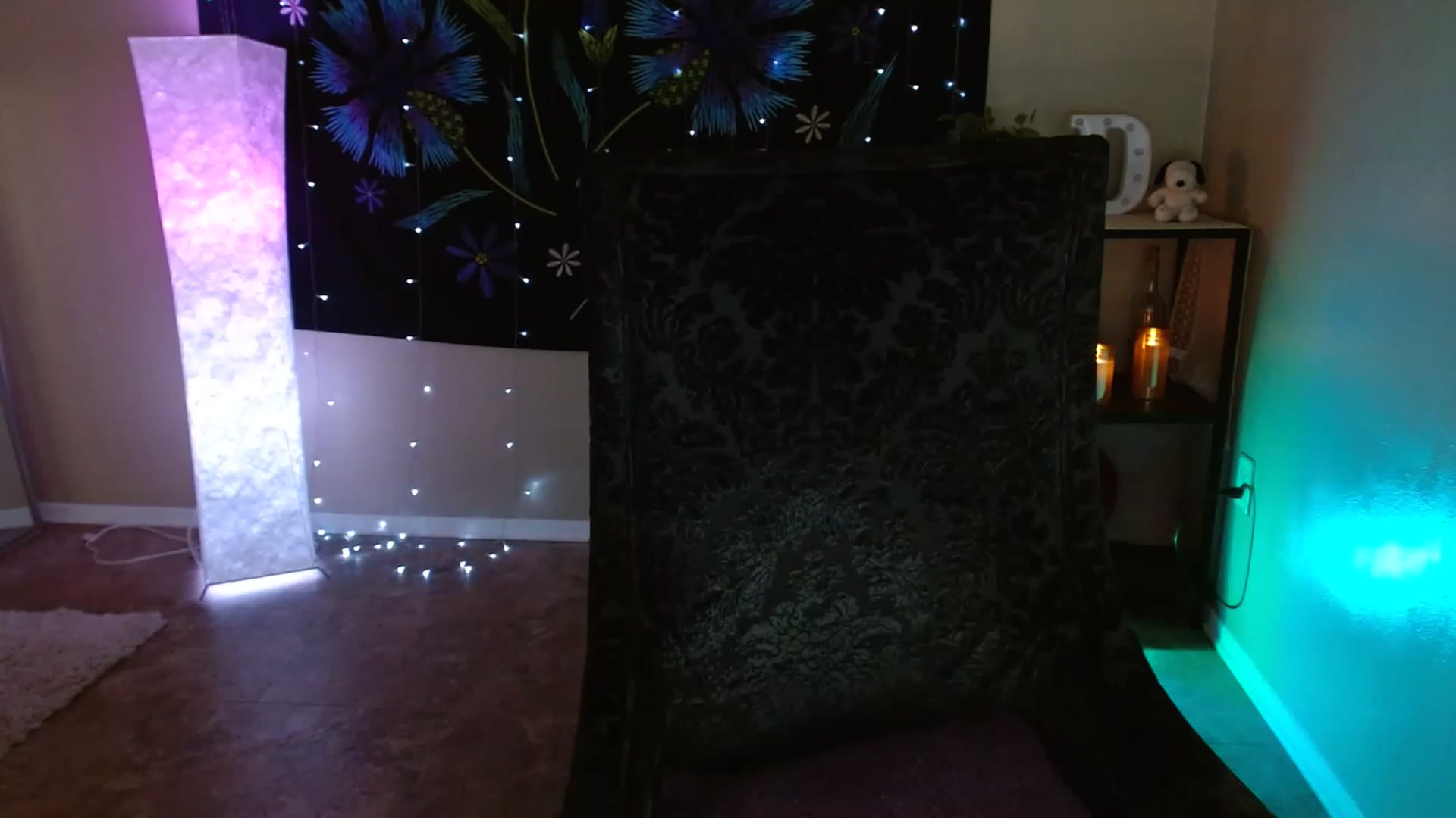 Gallery image thumbnail from DaniSpice's myfreecams stream on, 01/04/2023, 06:21 image 3 of 20