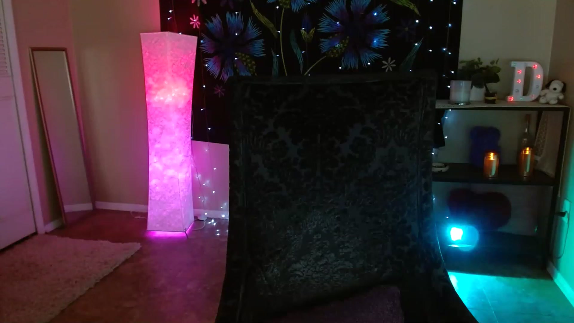 Gallery image thumbnail from DaniSpice's myfreecams stream on, 01/16/2023, 06:45 image 11 of 20