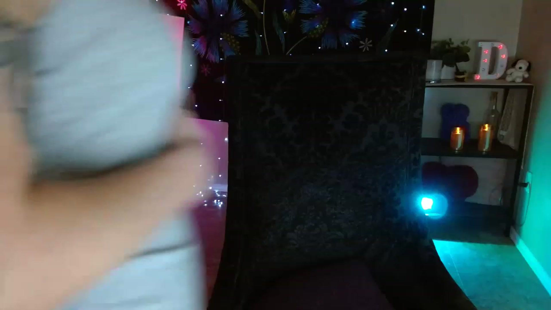 Gallery image thumbnail from DaniSpice's myfreecams stream on, 01/16/2023, 09:38 image 19 of 20