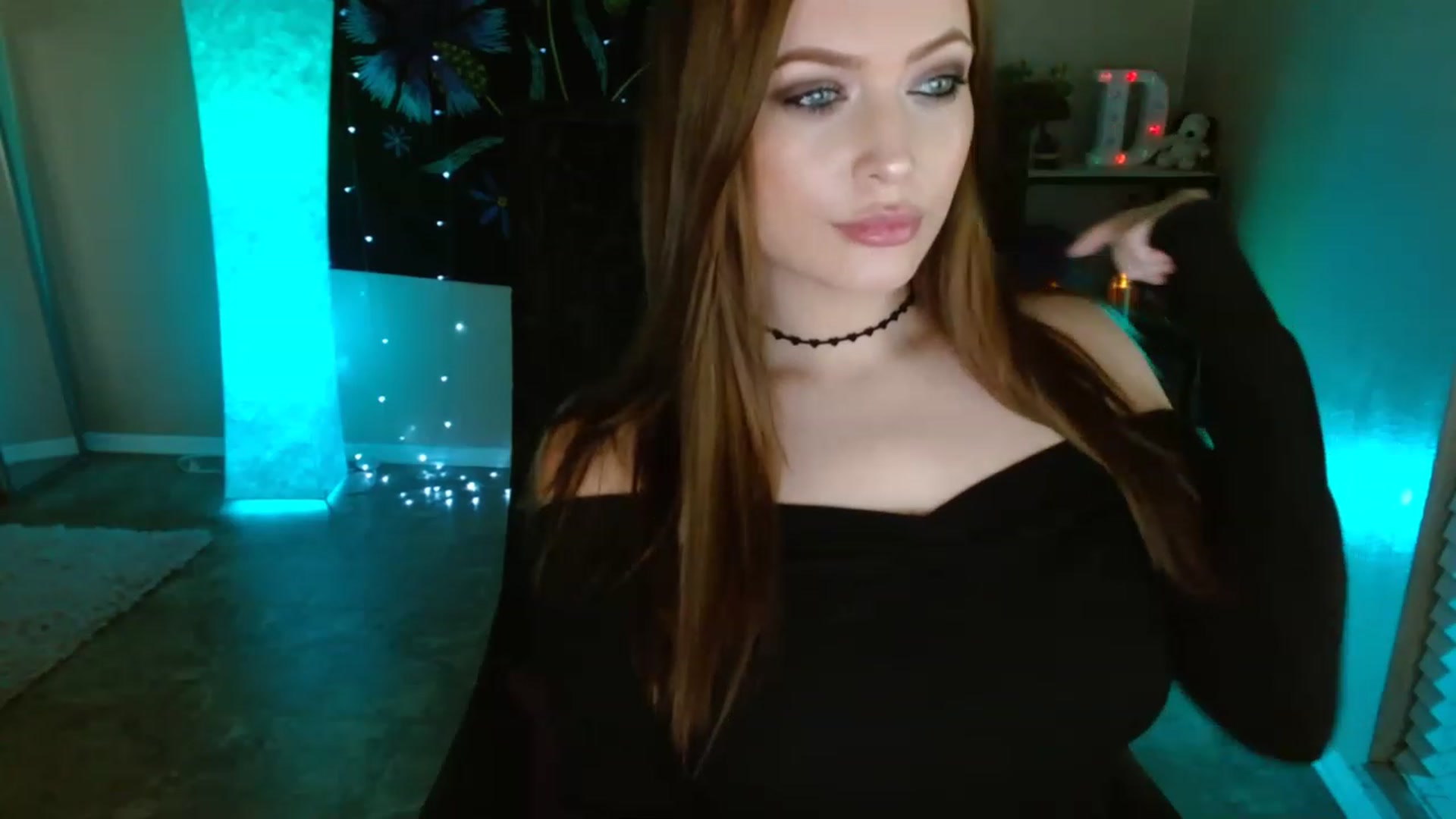 Gallery image thumbnail from DaniSpice's myfreecams stream on, 01/18/2023, 06:17 image 20 of 20