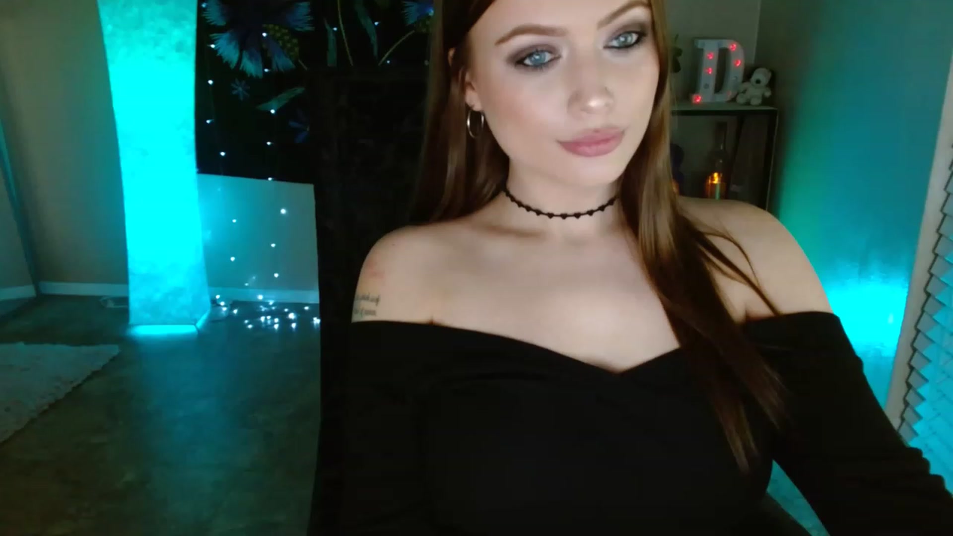 Gallery image thumbnail from DaniSpice's myfreecams stream on, 01/18/2023, 06:58 image 7 of 20
