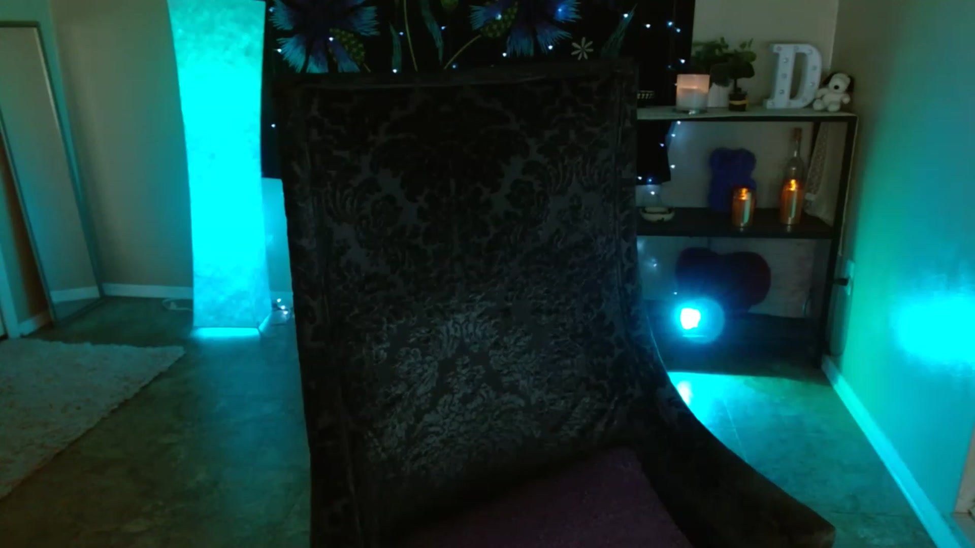 Gallery image thumbnail from DaniSpice's myfreecams stream on, 01/18/2023, 08:47 image 9 of 20