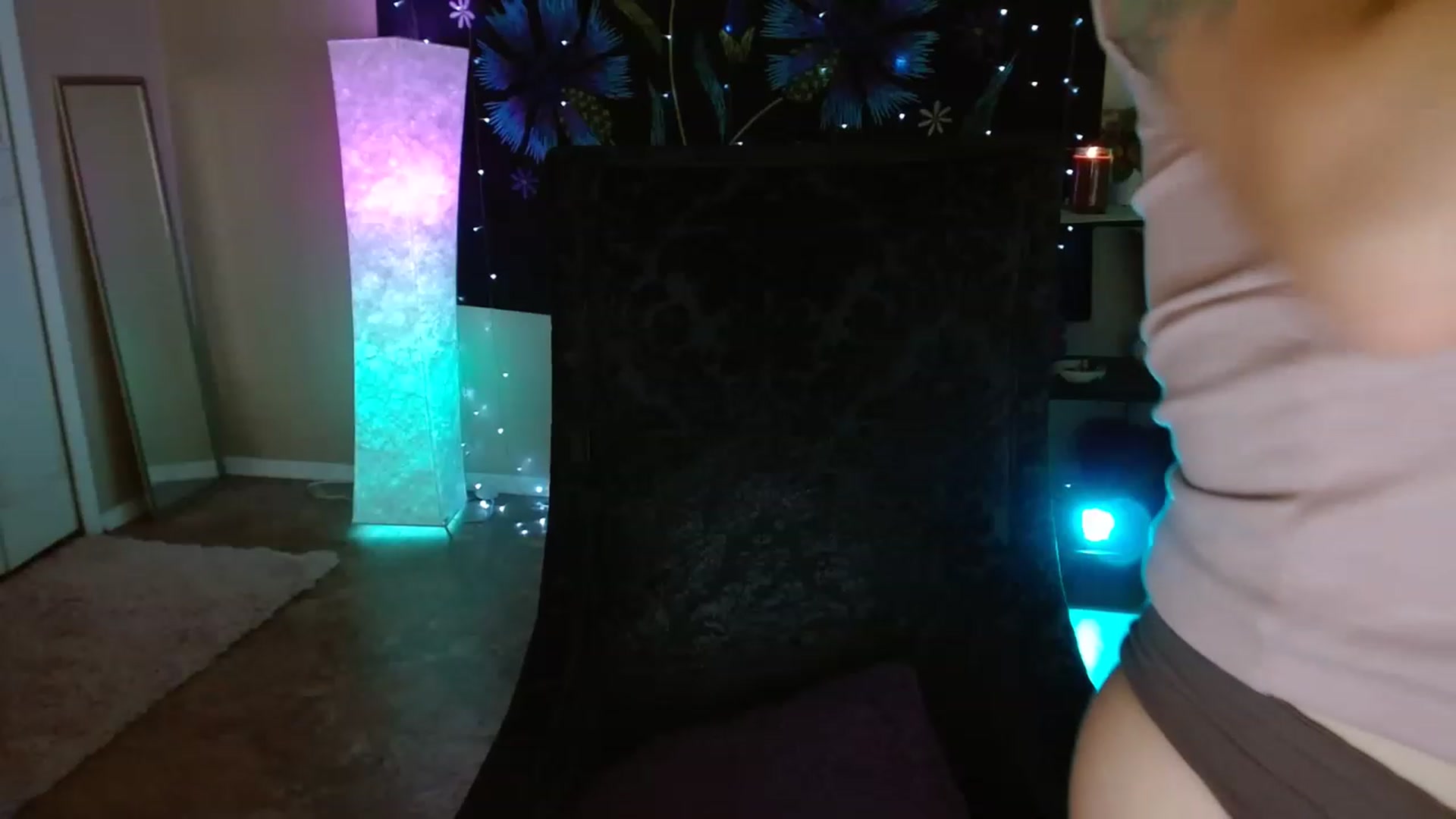 Gallery image thumbnail from DaniSpice's myfreecams stream on, 01/20/2023, 08:22 image 10 of 20