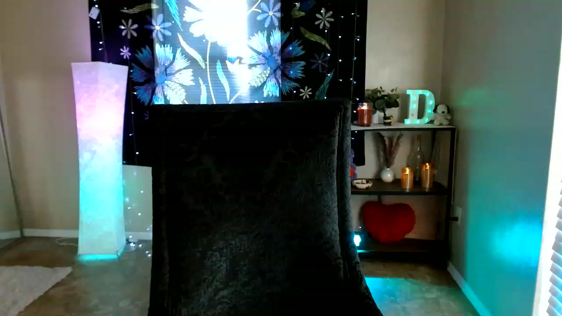 Gallery image thumbnail from DaniSpice's myfreecams stream on, 01/26/2023, 21:43 image 9 of 20
