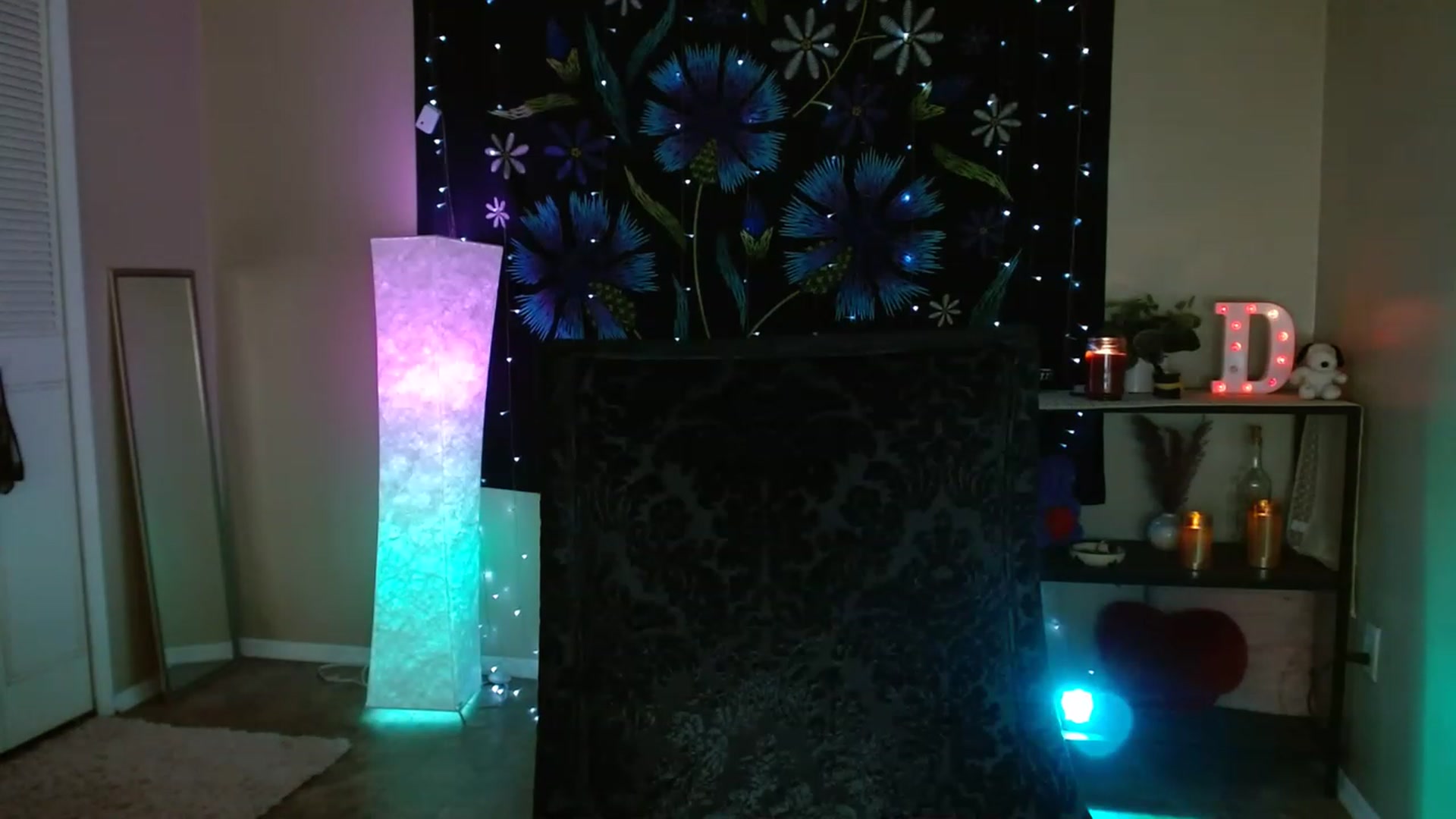 Gallery image thumbnail from DaniSpice's myfreecams stream on, 01/28/2023, 11:42 image 18 of 20