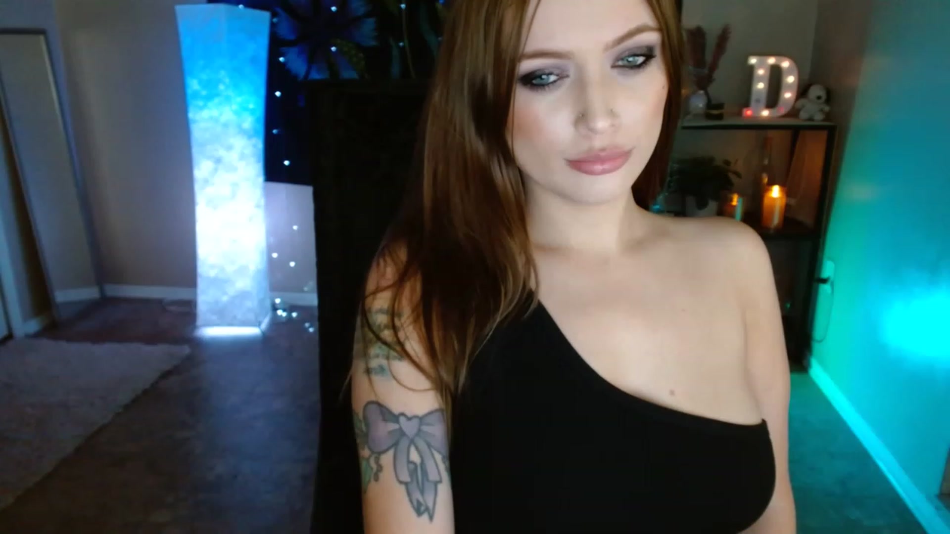 Gallery image thumbnail from DaniSpice's myfreecams stream on, 01/31/2023, 10:56 image 11 of 20