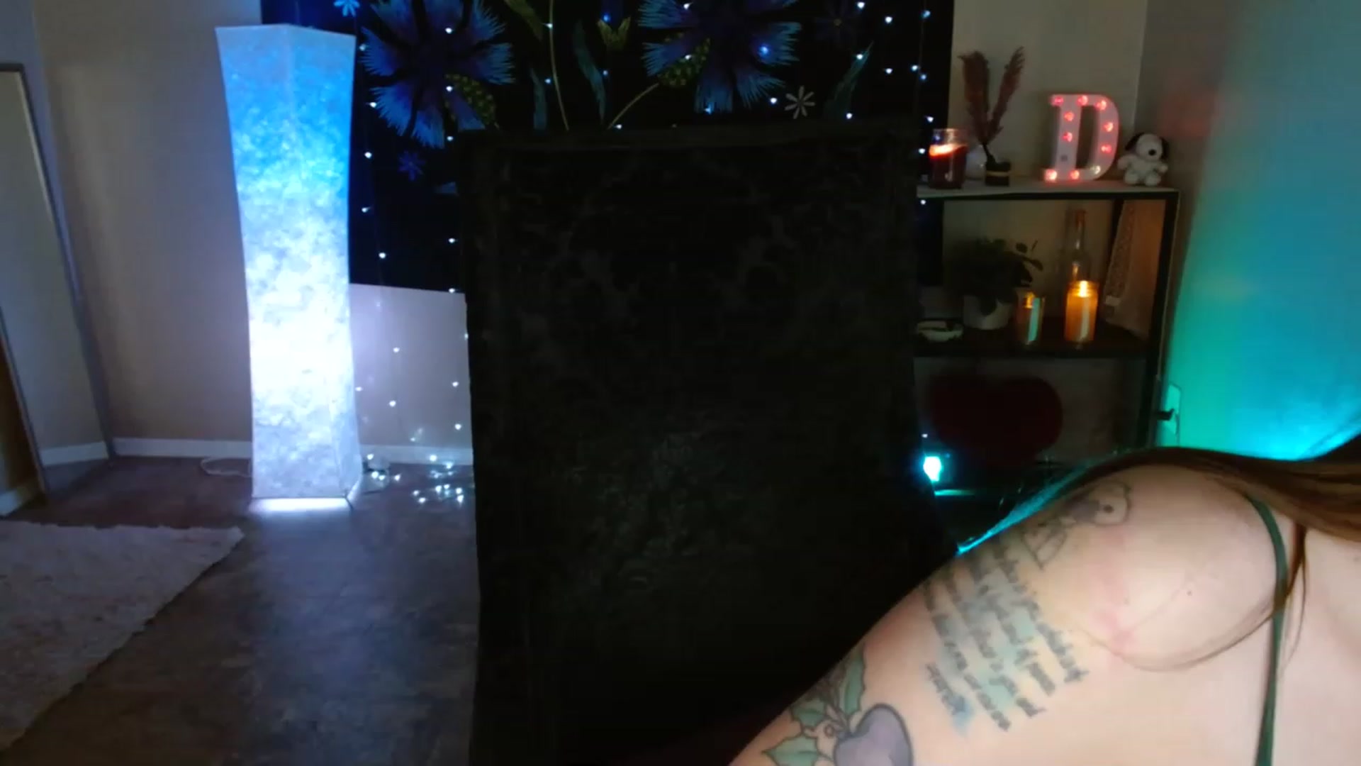Gallery image thumbnail from DaniSpice's myfreecams stream on, 02/01/2023, 09:03 image 15 of 20