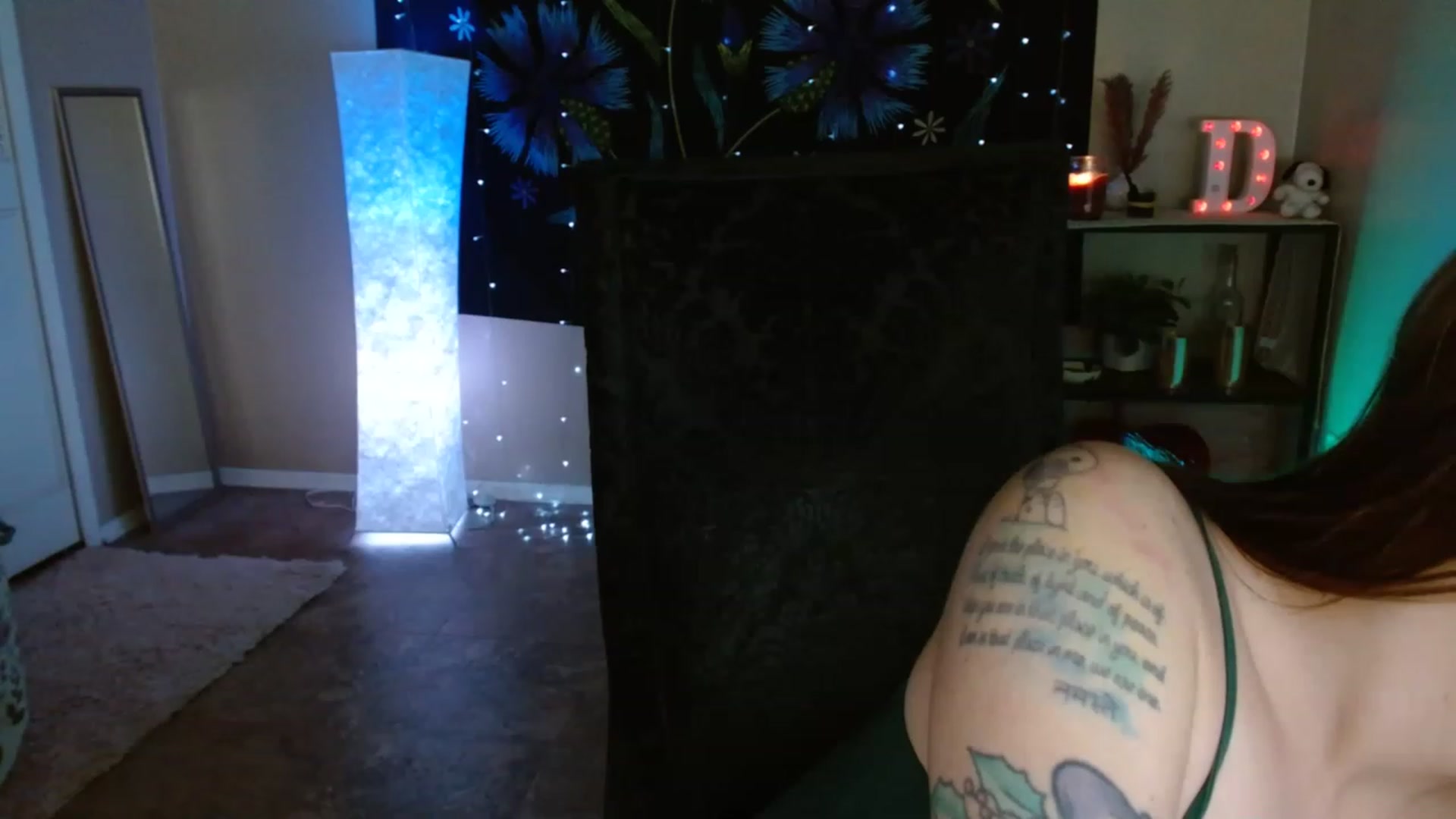 Gallery image thumbnail from DaniSpice's myfreecams stream on, 02/01/2023, 10:54 image 6 of 20