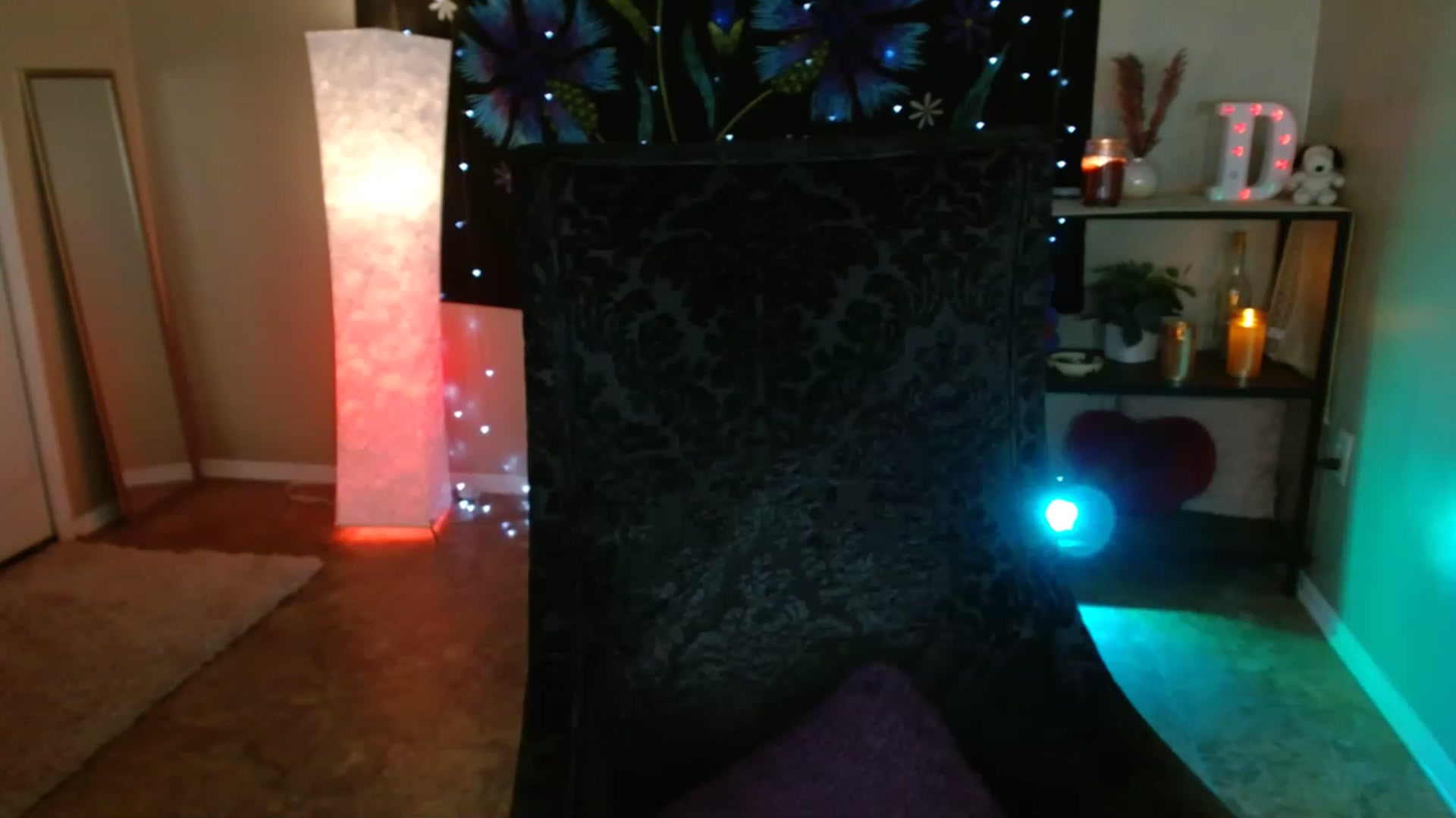 Gallery image thumbnail from DaniSpice's myfreecams stream on, 02/04/2023, 08:19 image 9 of 20