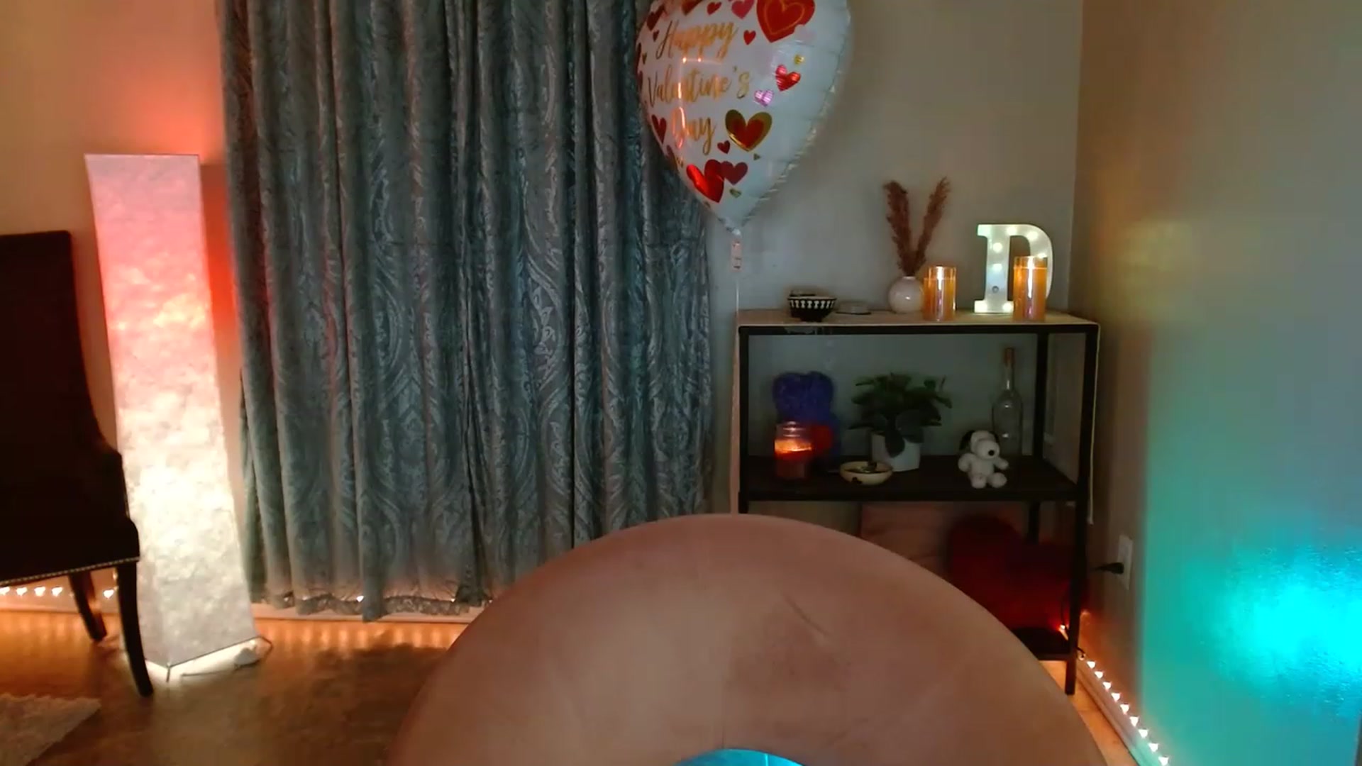 Gallery image thumbnail from DaniSpice's myfreecams stream on, 02/16/2023, 01:53 image 13 of 20