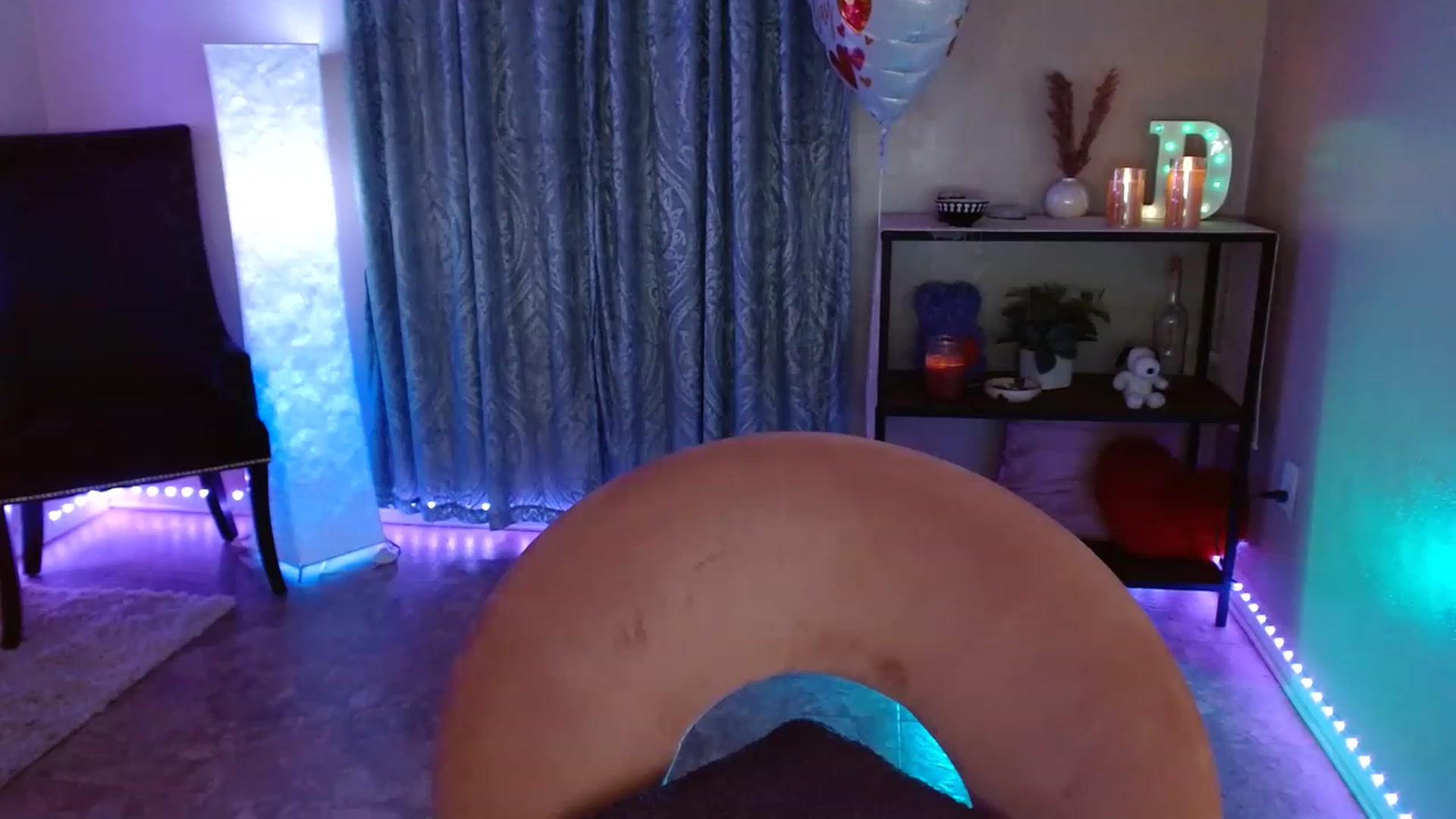 Gallery image thumbnail from DaniSpice's myfreecams stream on, 02/18/2023, 06:46 image 17 of 20