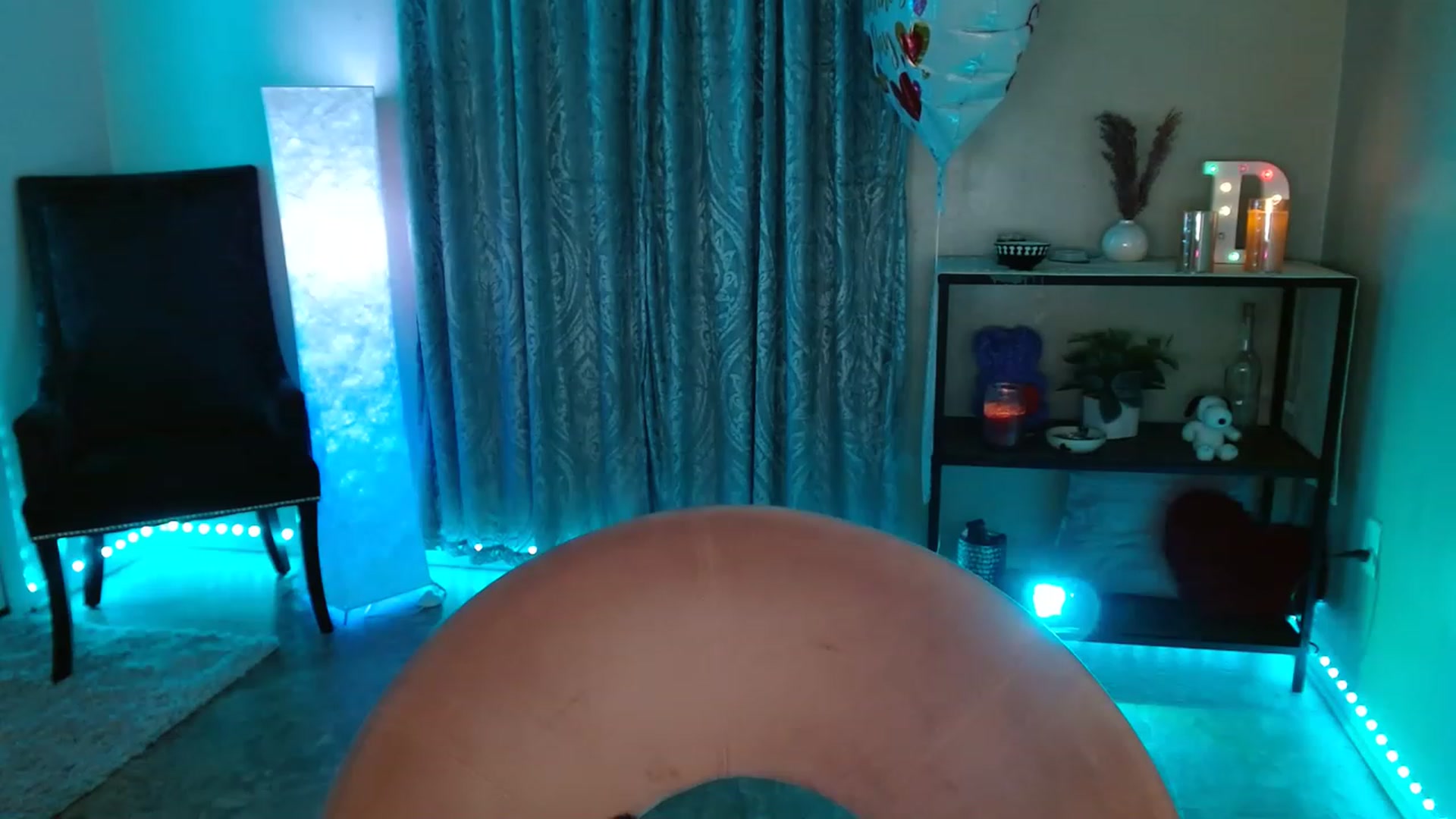 Gallery image thumbnail from DaniSpice's myfreecams stream on, 02/20/2023, 05:25 image 9 of 20