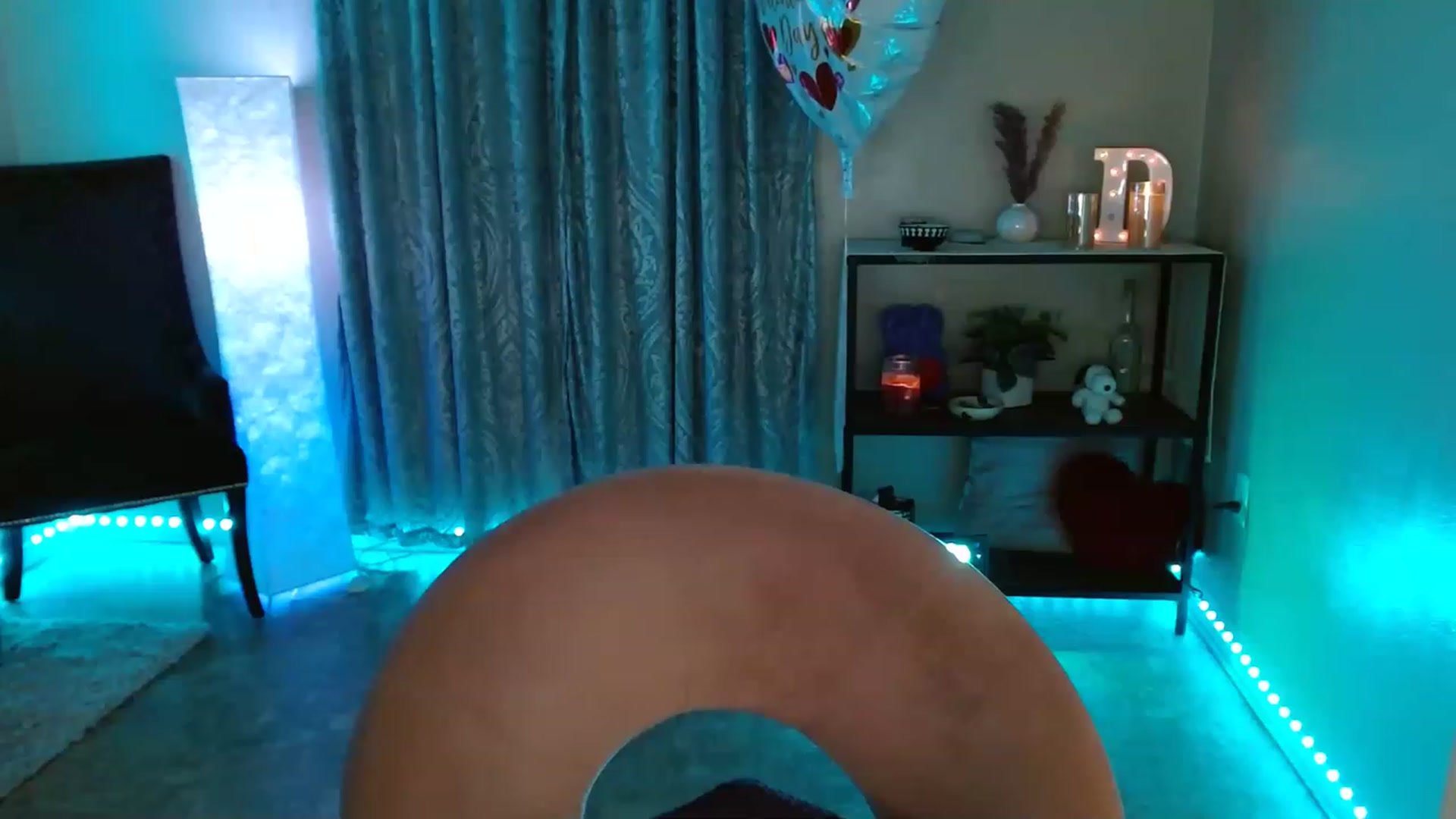 Gallery image thumbnail from DaniSpice's myfreecams stream on, 02/21/2023, 09:01 image 3 of 20