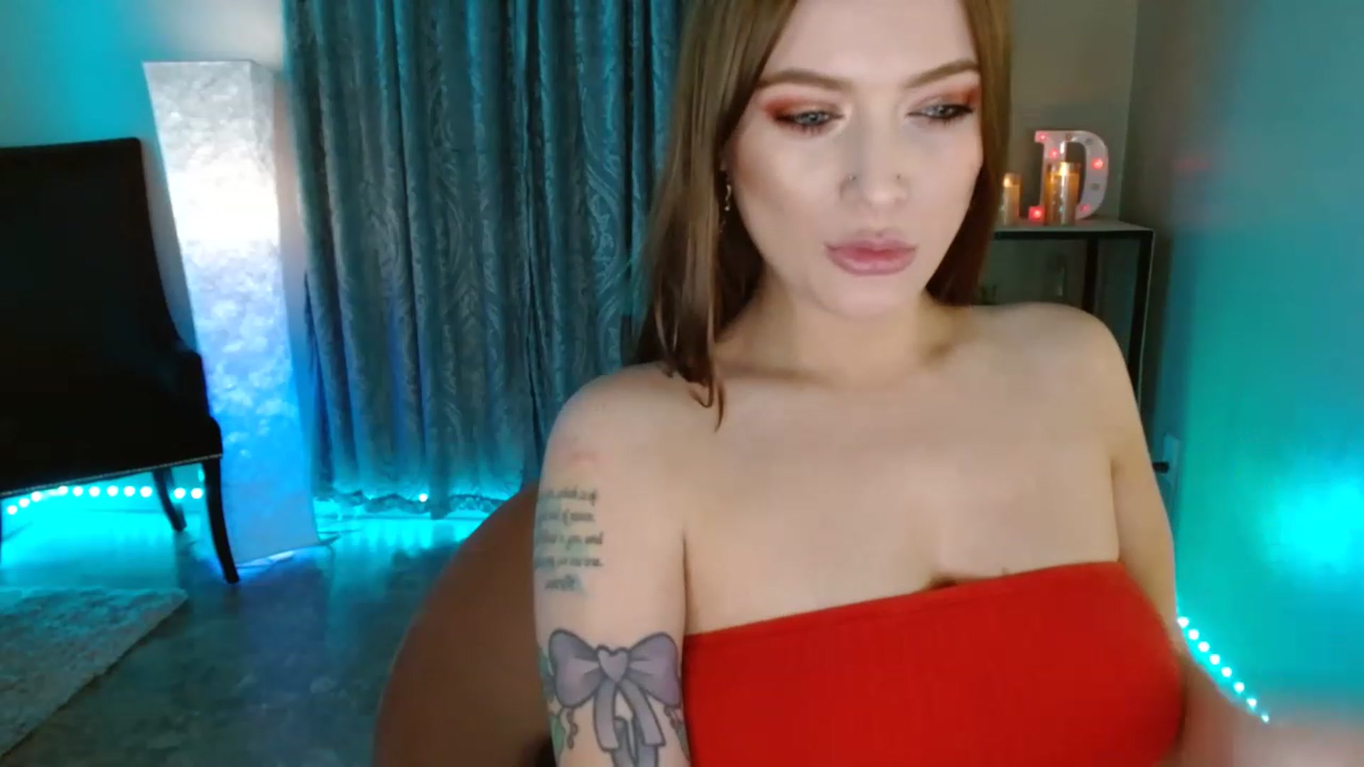 Gallery image thumbnail from DaniSpice's myfreecams stream on, 02/26/2023, 06:18 image 18 of 20