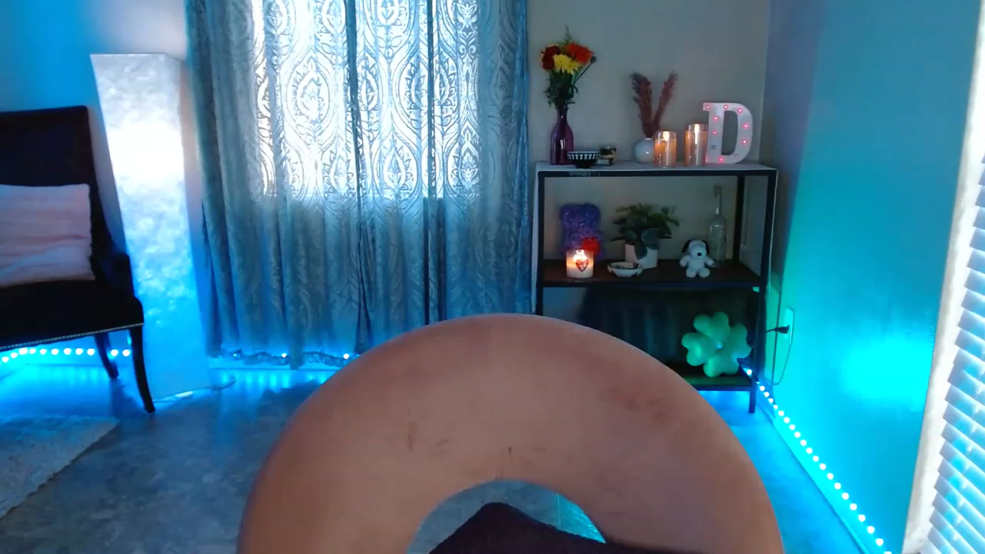 Gallery image thumbnail from DaniSpice's myfreecams stream on, 03/03/2023, 23:32 image 16 of 20