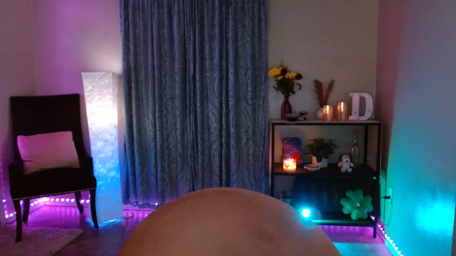 Gallery image thumbnail from DaniSpice's myfreecams stream on, 03/08/2023, 10:43 image 20 of 20