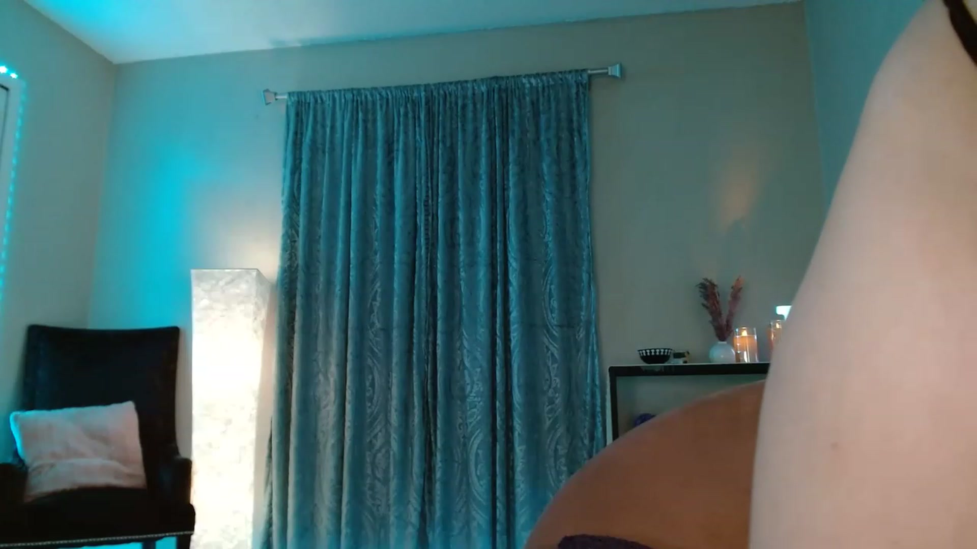 Gallery image thumbnail from DaniSpice's myfreecams stream on, 03/16/2023, 11:14 image 9 of 20