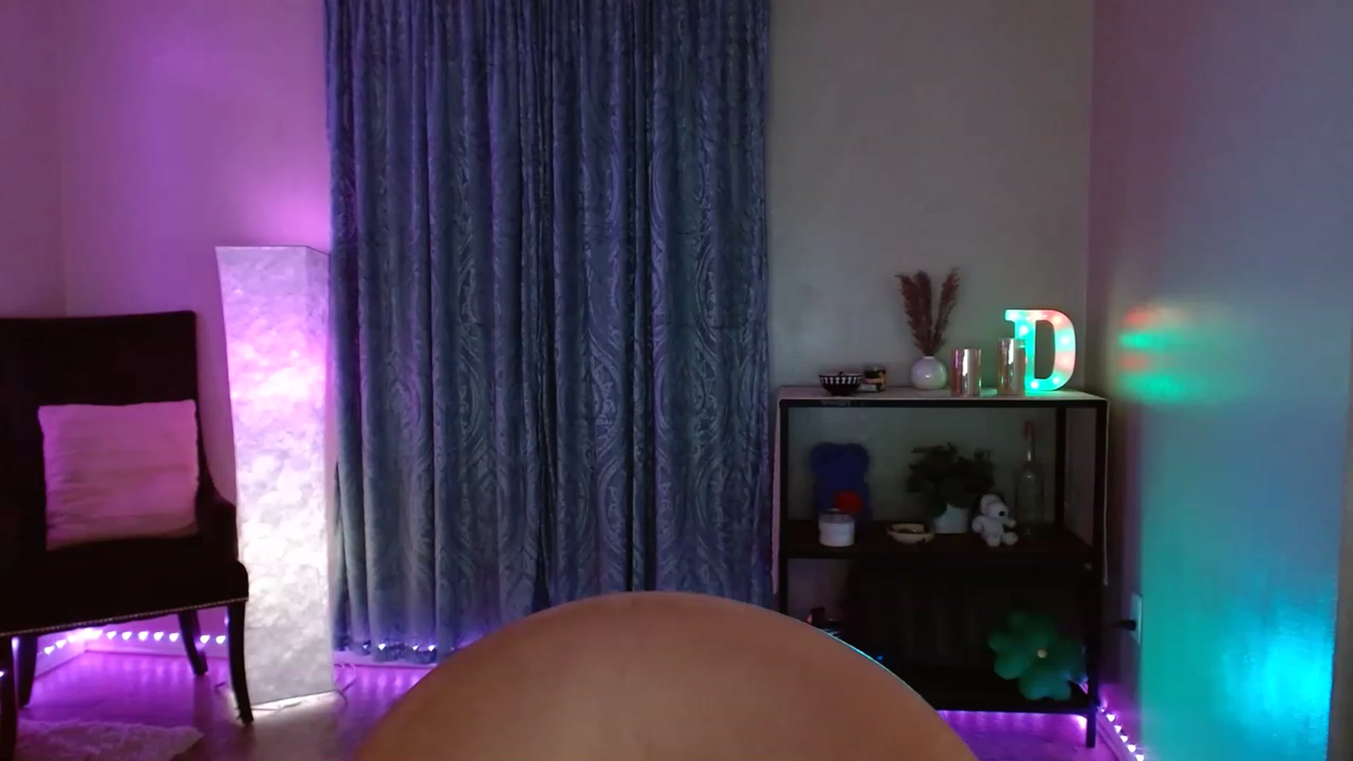 Gallery image thumbnail from DaniSpice's myfreecams stream on, 03/22/2023, 07:42 image 18 of 20