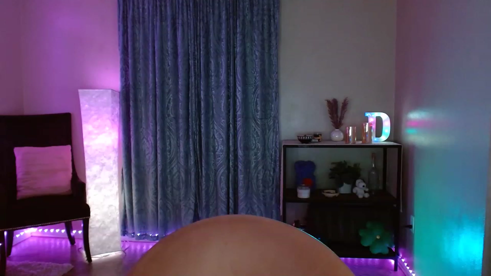 Gallery image thumbnail from DaniSpice's myfreecams stream on, 03/22/2023, 07:42 image 17 of 20