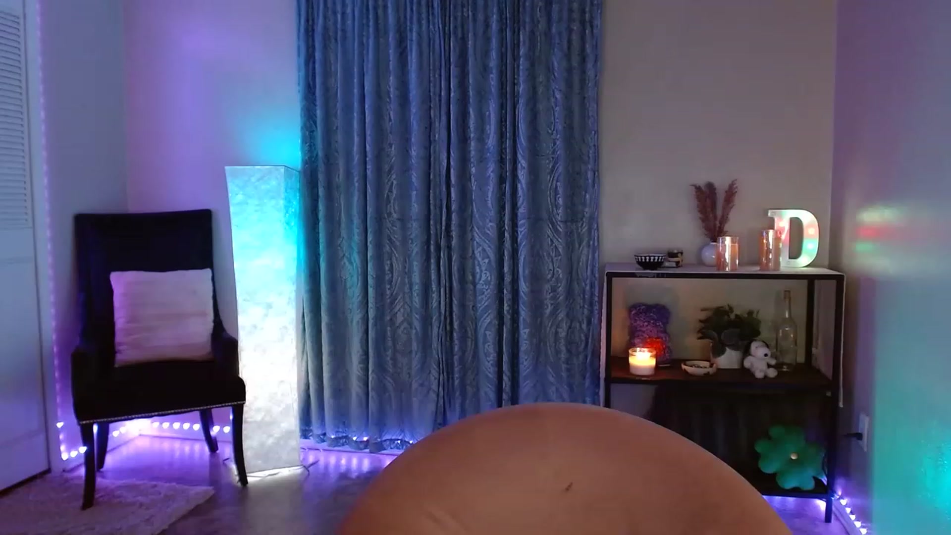 Gallery image thumbnail from DaniSpice's myfreecams stream on, 03/23/2023, 06:31 image 13 of 20