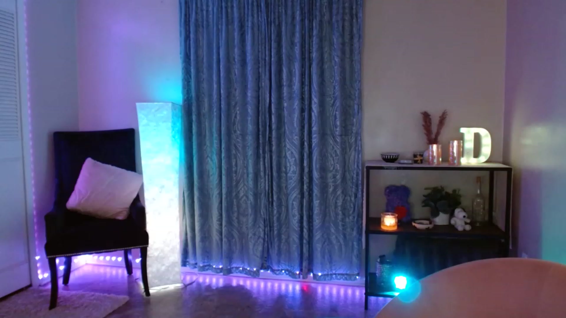 Gallery image thumbnail from DaniSpice's myfreecams stream on, 03/30/2023, 01:06 image 11 of 20