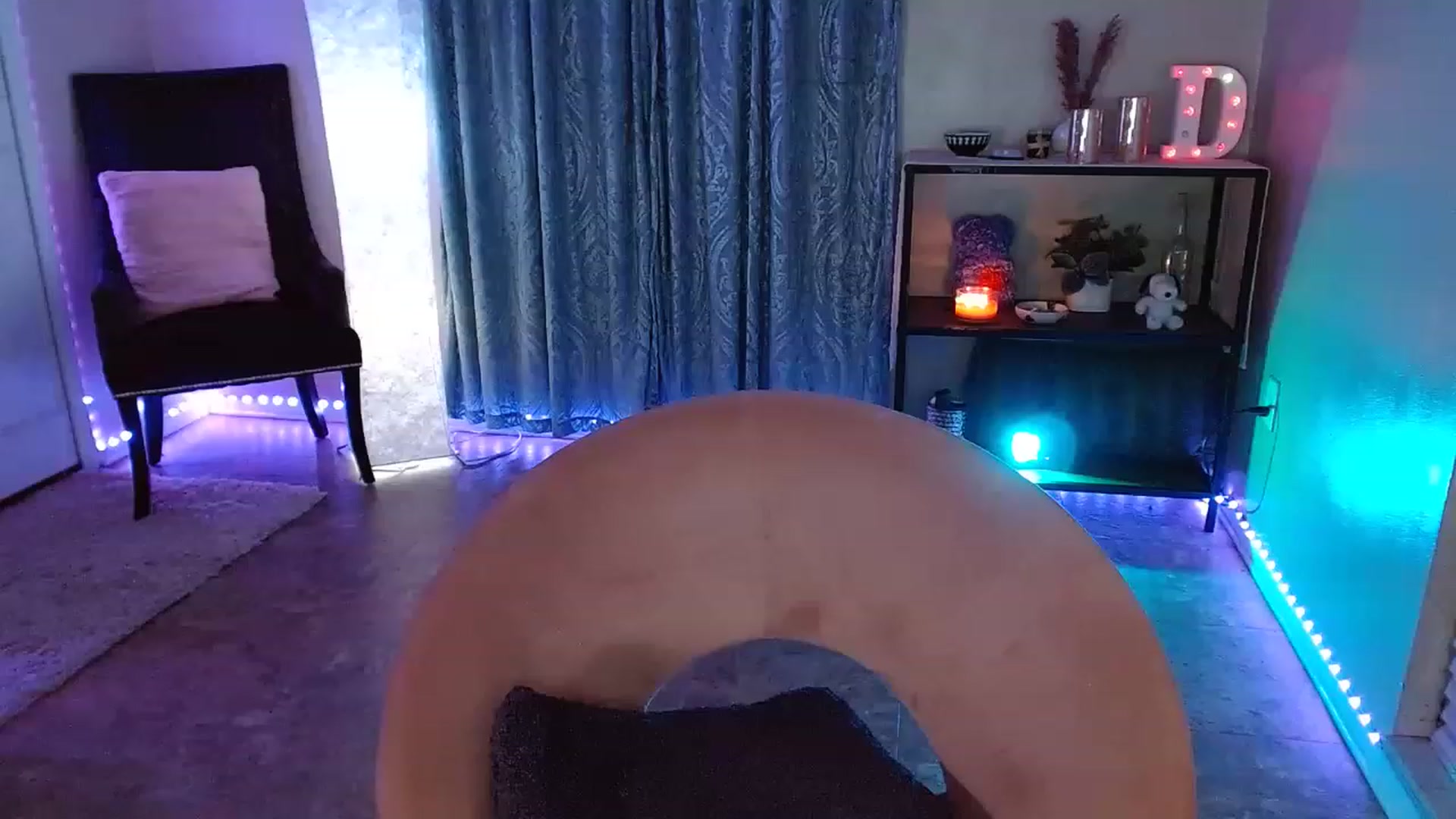 Gallery image thumbnail from DaniSpice's myfreecams stream on, 04/12/2023, 09:29 image 13 of 20