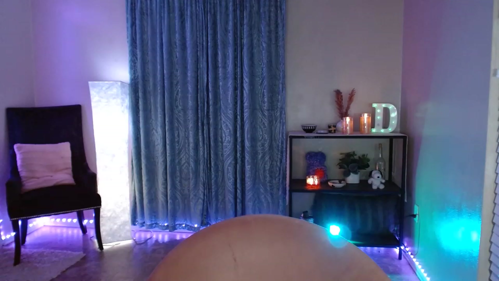 Gallery image thumbnail from DaniSpice's myfreecams stream on, 04/15/2023, 08:23 image 18 of 20