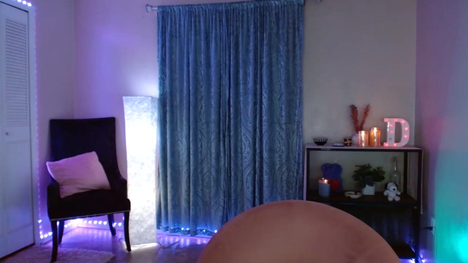 Gallery image thumbnail from DaniSpice's myfreecams stream on, 04/19/2023, 06:12 image 15 of 20
