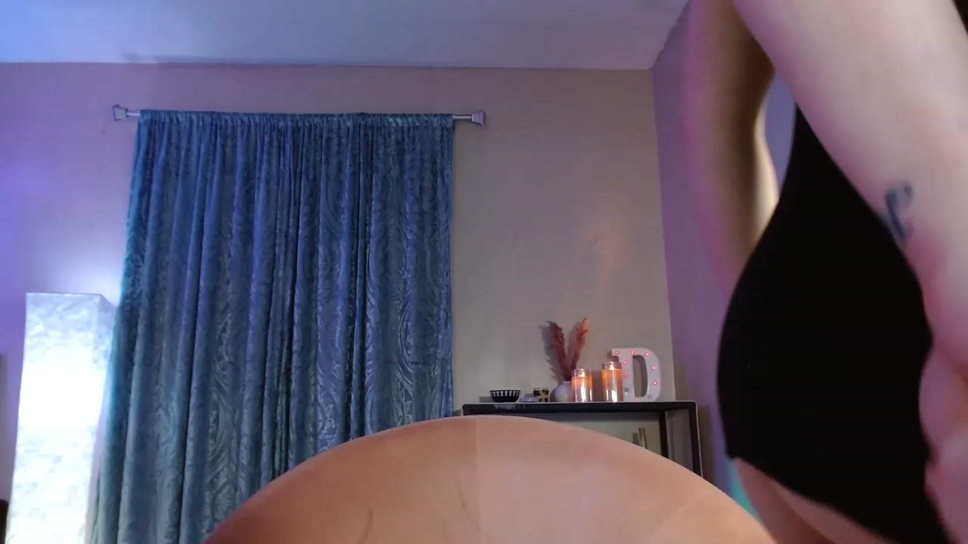 Gallery image thumbnail from DaniSpice's myfreecams stream on, 04/26/2023, 06:54 image 8 of 20