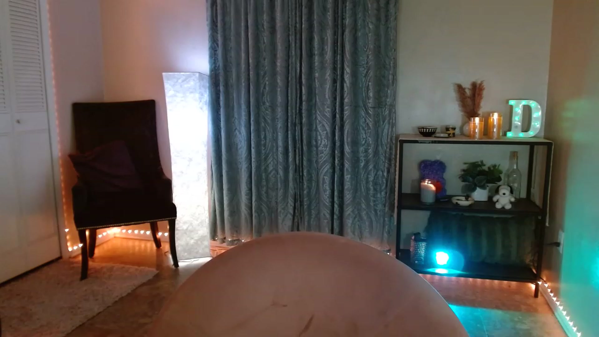 Gallery image thumbnail from DaniSpice's myfreecams stream on, 04/27/2023, 07:12 image 15 of 20