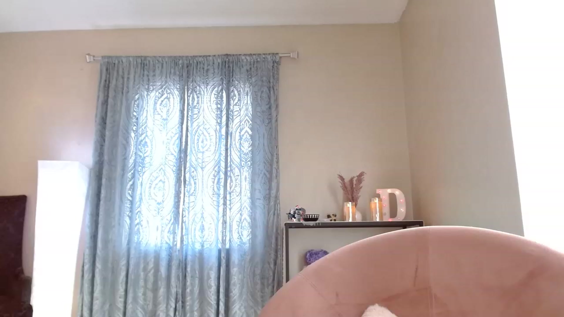 Gallery image thumbnail from DaniSpice's myfreecams stream on, 05/01/2023, 22:30 image 15 of 20