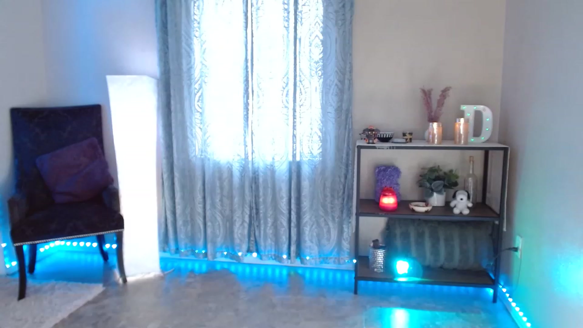 Gallery image thumbnail from DaniSpice's myfreecams stream on, 05/12/2023, 21:07 image 14 of 20
