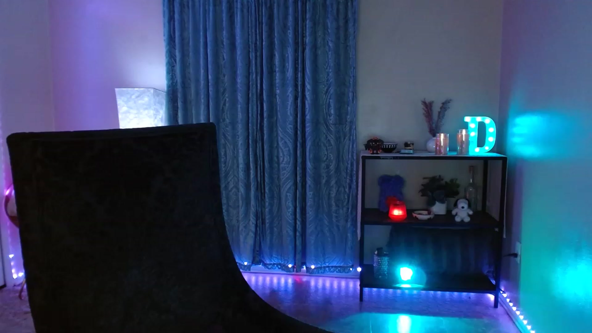 Gallery image thumbnail from DaniSpice's myfreecams stream on, 05/21/2023, 05:32 image 11 of 20