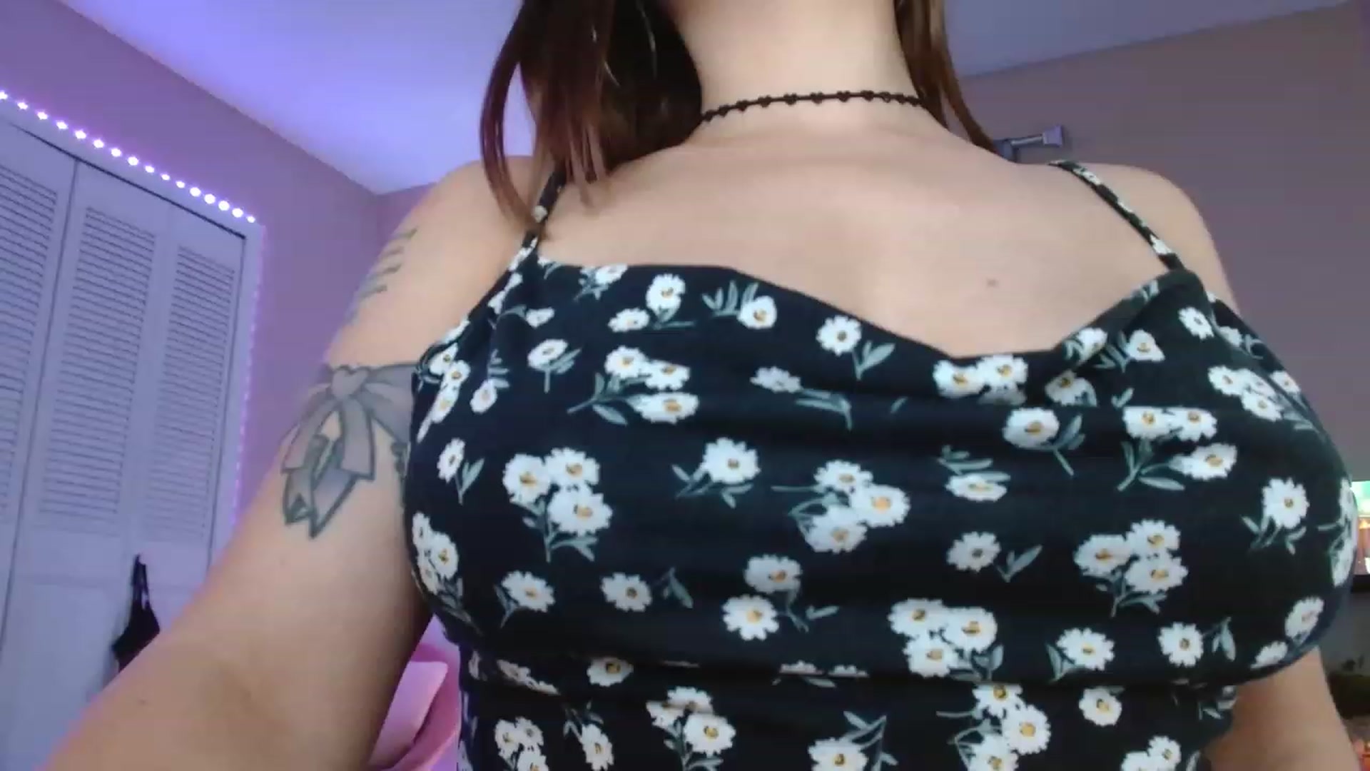 Gallery image thumbnail from DaniSpice's myfreecams stream on, 06/03/2023, 06:58 image 8 of 20