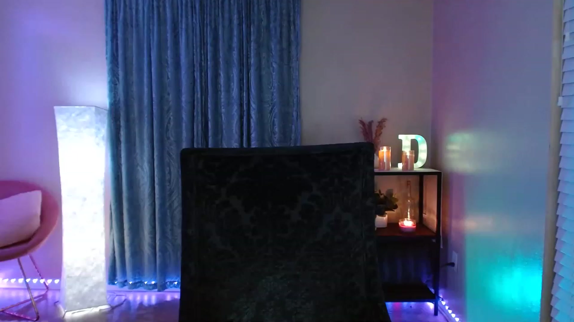 Gallery image thumbnail from DaniSpice's myfreecams stream on, 06/08/2023, 05:44 image 12 of 20