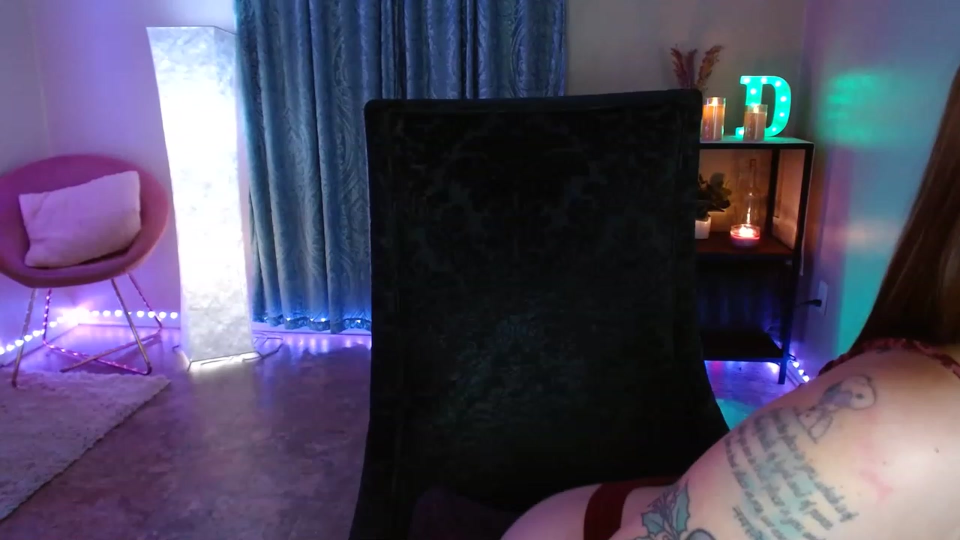 Gallery image thumbnail from DaniSpice's myfreecams stream on, 06/08/2023, 05:44 image 9 of 20