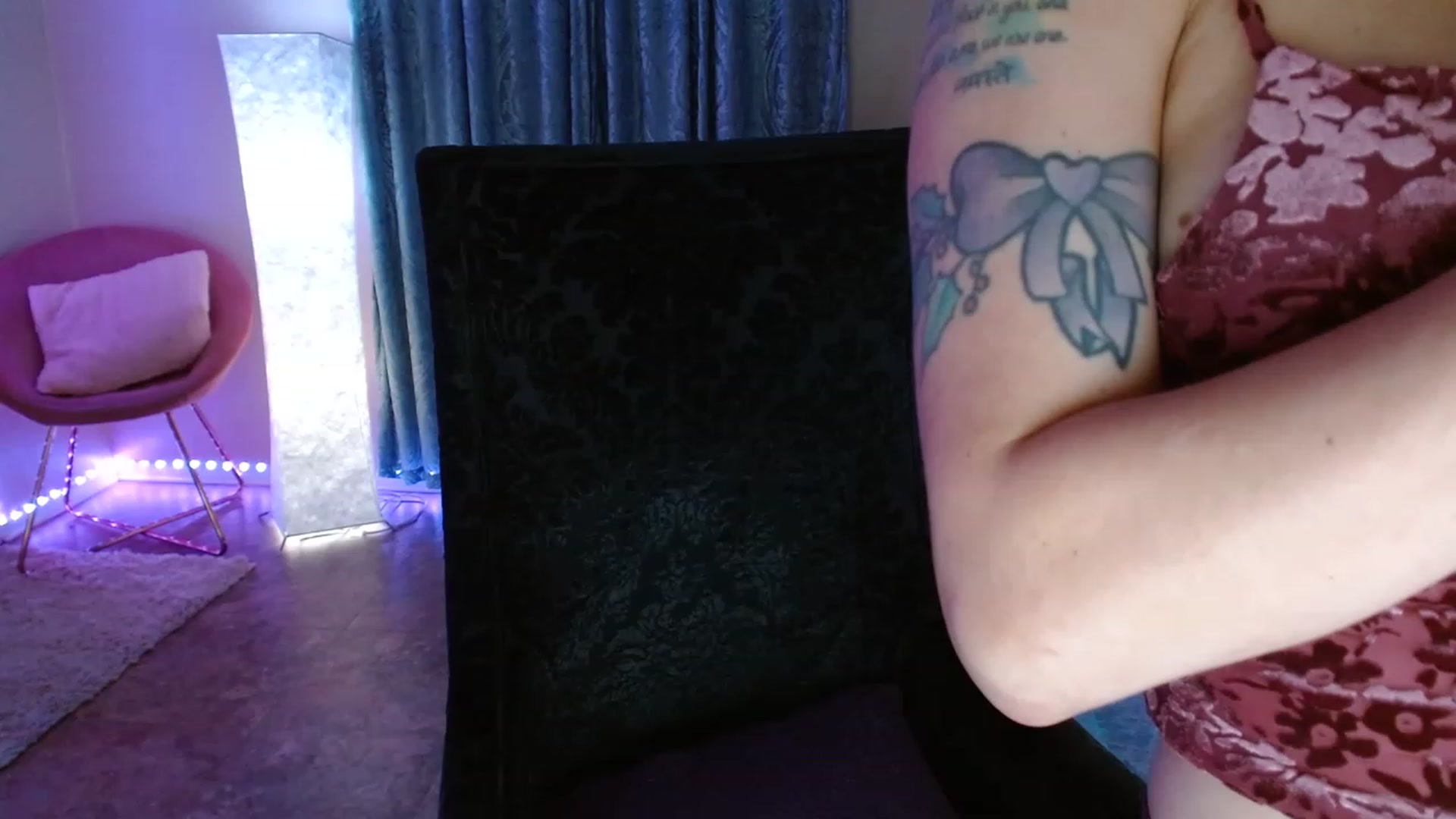 Gallery image thumbnail from DaniSpice's myfreecams stream on, 06/08/2023, 09:47 image 2 of 20