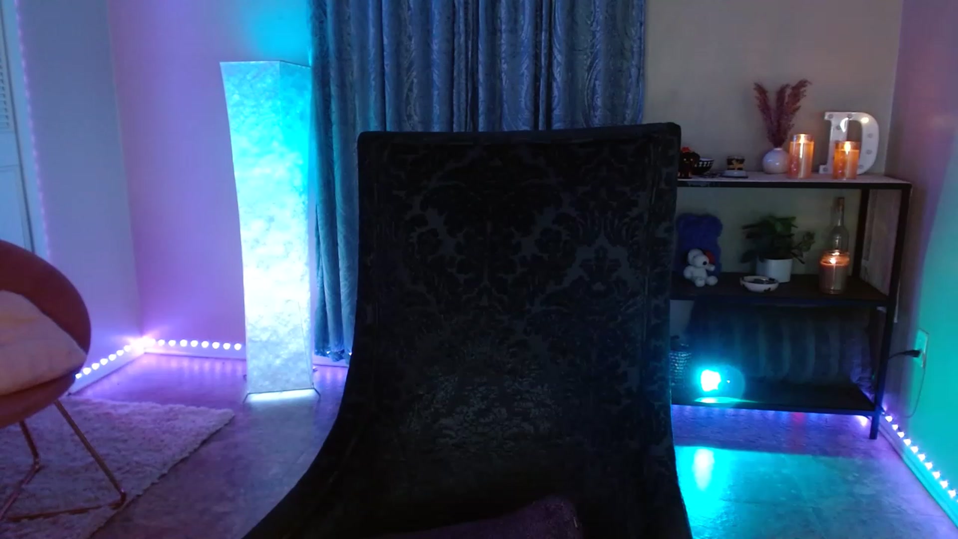 Gallery image thumbnail from DaniSpice's myfreecams stream on, 06/21/2023, 05:47 image 19 of 20