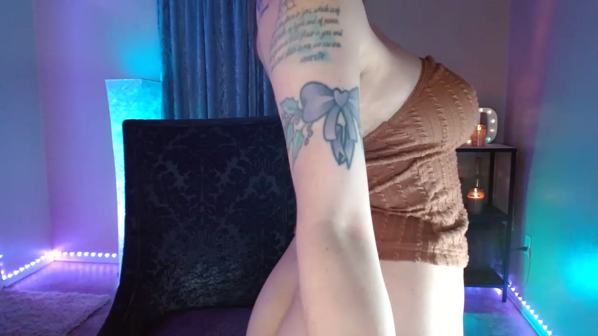 Gallery image thumbnail from DaniSpice's myfreecams stream on, 06/21/2023, 08:31 image 17 of 20