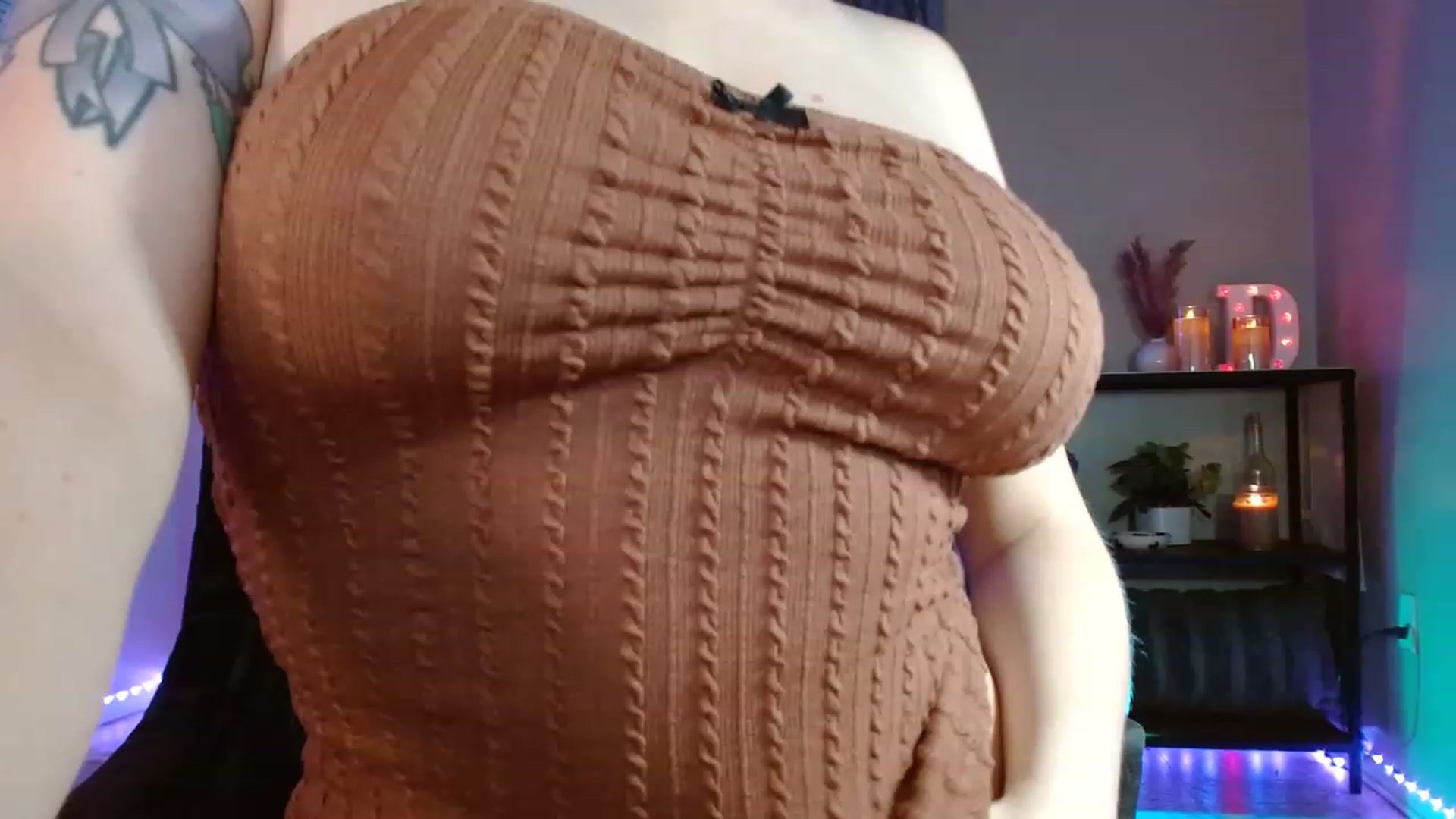 Gallery image thumbnail from DaniSpice's myfreecams stream on, 06/21/2023, 08:31 image 19 of 20